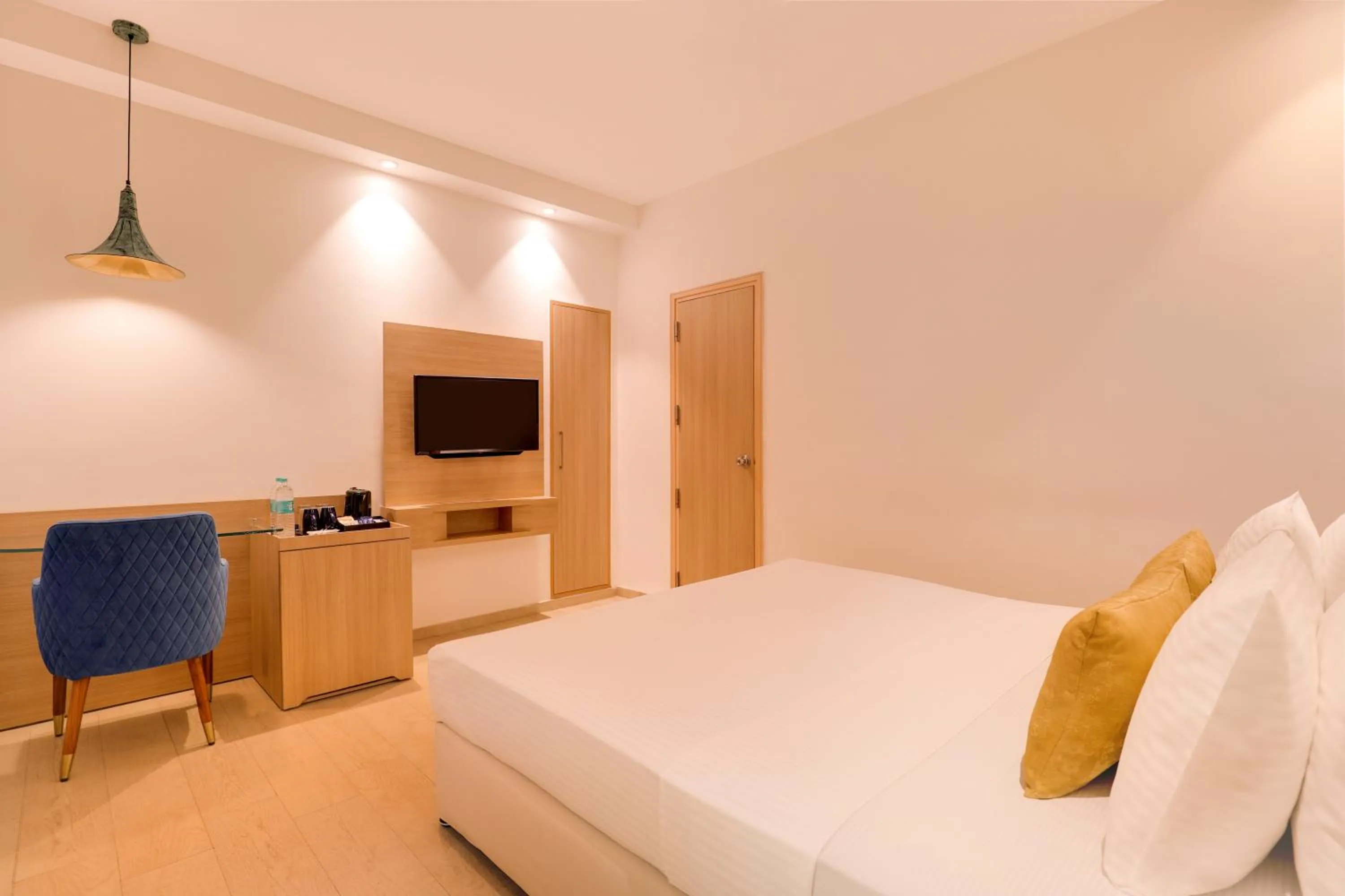 Bedroom, Bed in Keys Prima by Lemon Tree Hotels, Katti-Ma, Chennai