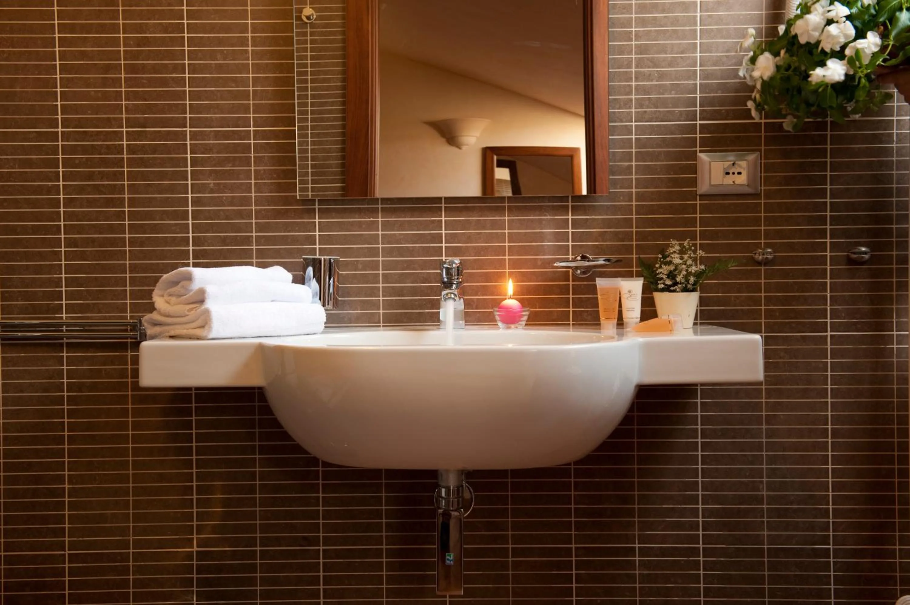 Bathroom in OC Hotel