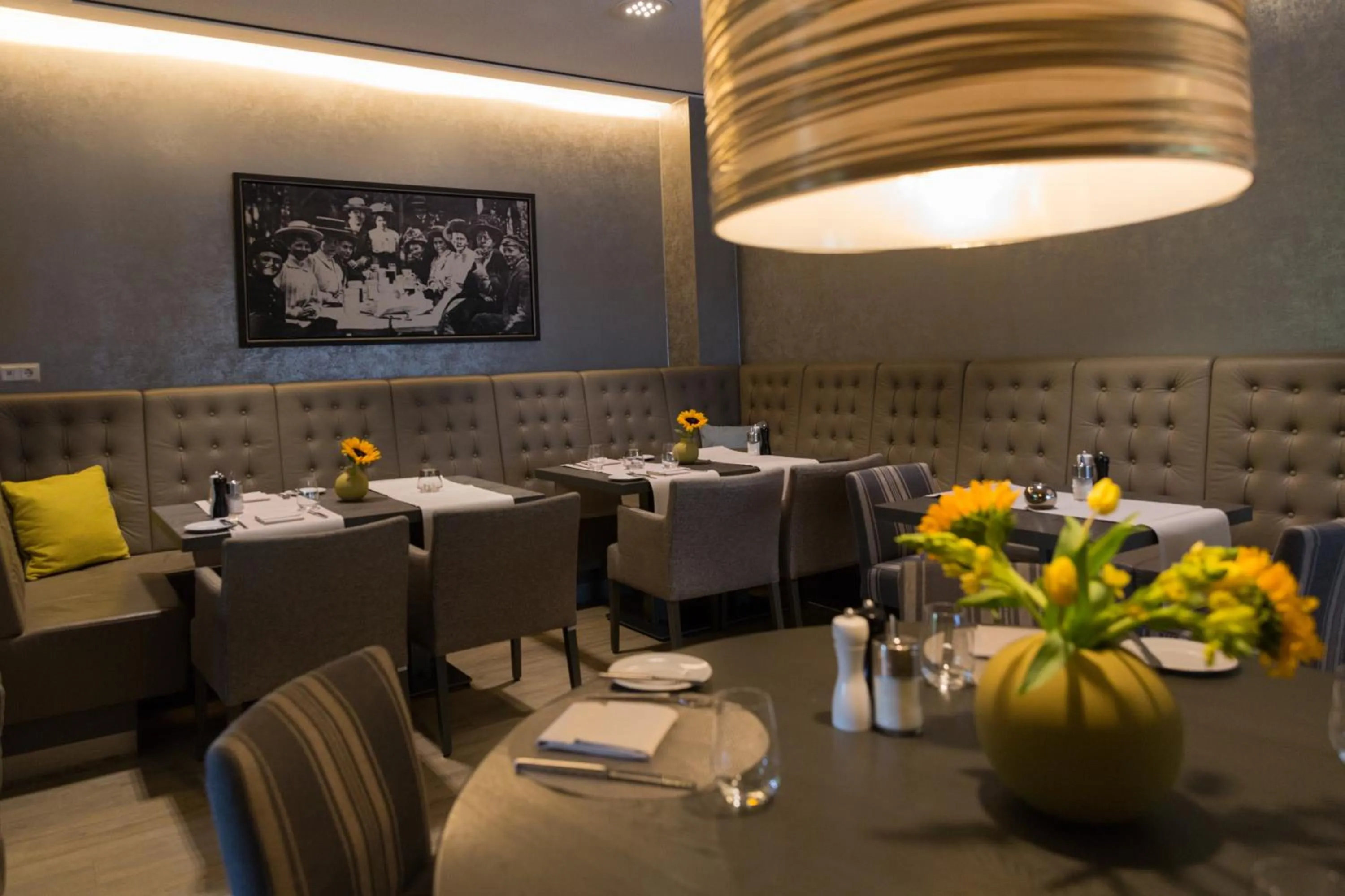 Restaurant/places to eat in FischerS