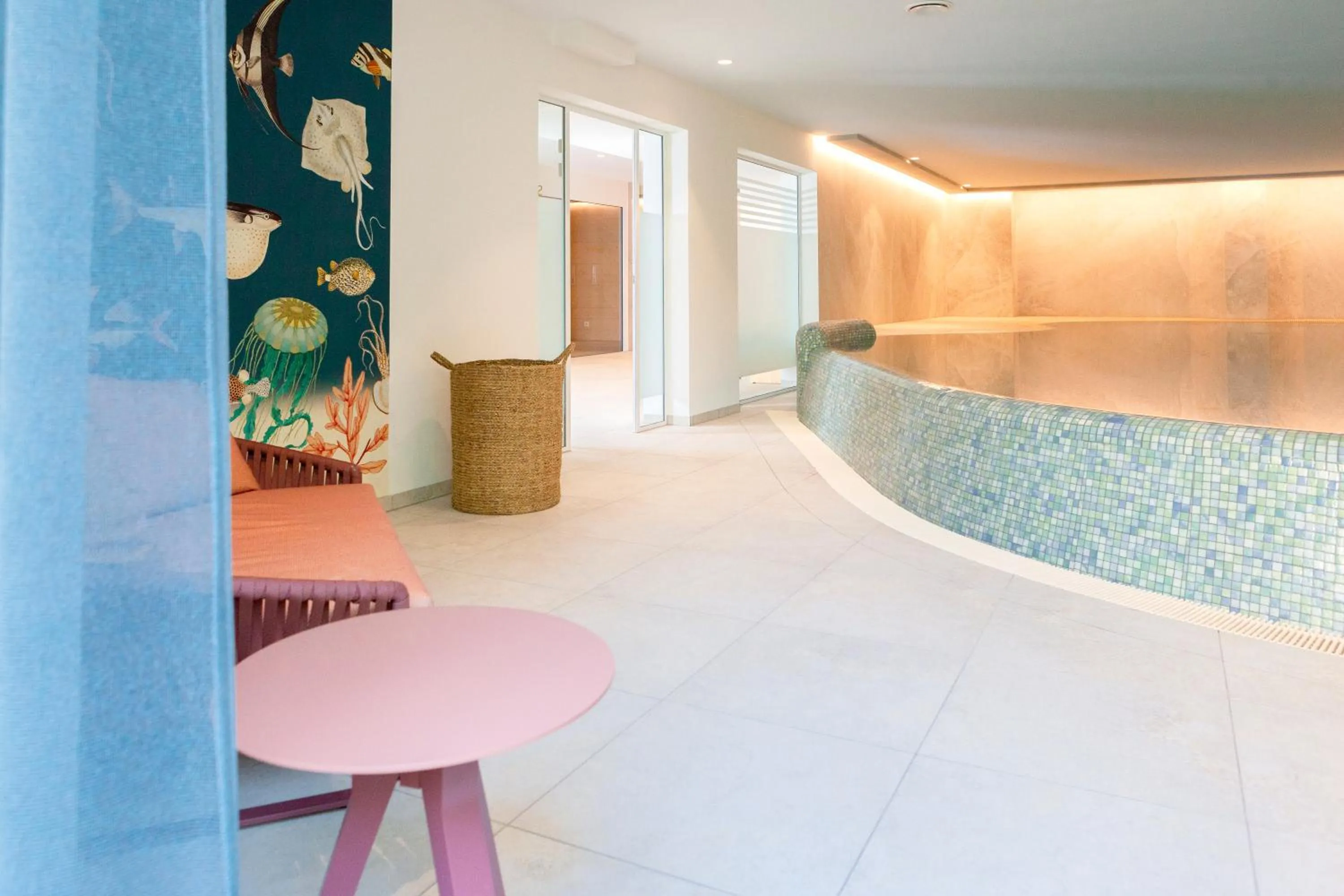 Swimming pool in FischerS