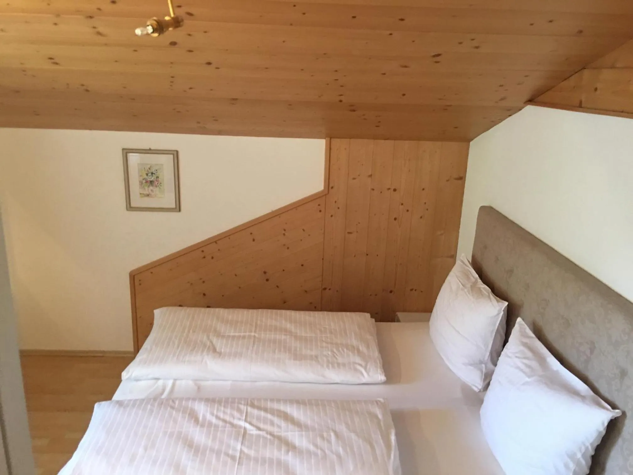 Bedroom, Bed in Hotel & Appartements Alpenresidenz Viktoria