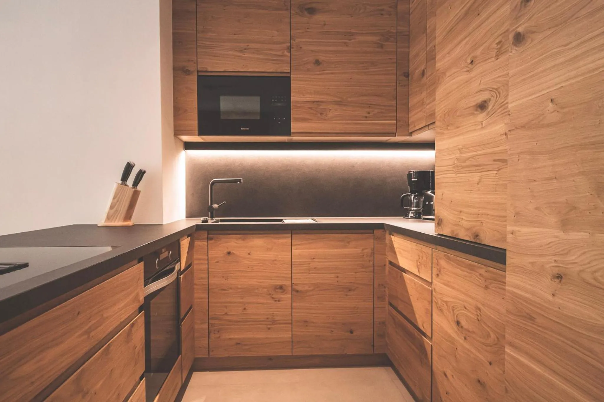 Kitchen or kitchenette in Hotel & Appartements Alpenresidenz Viktoria