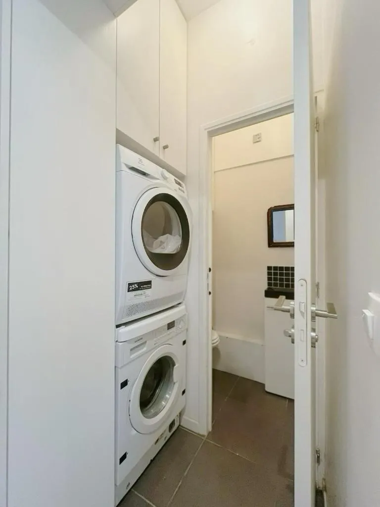 Toilet in Maison Nomade Paris - MaisonNomadeChic