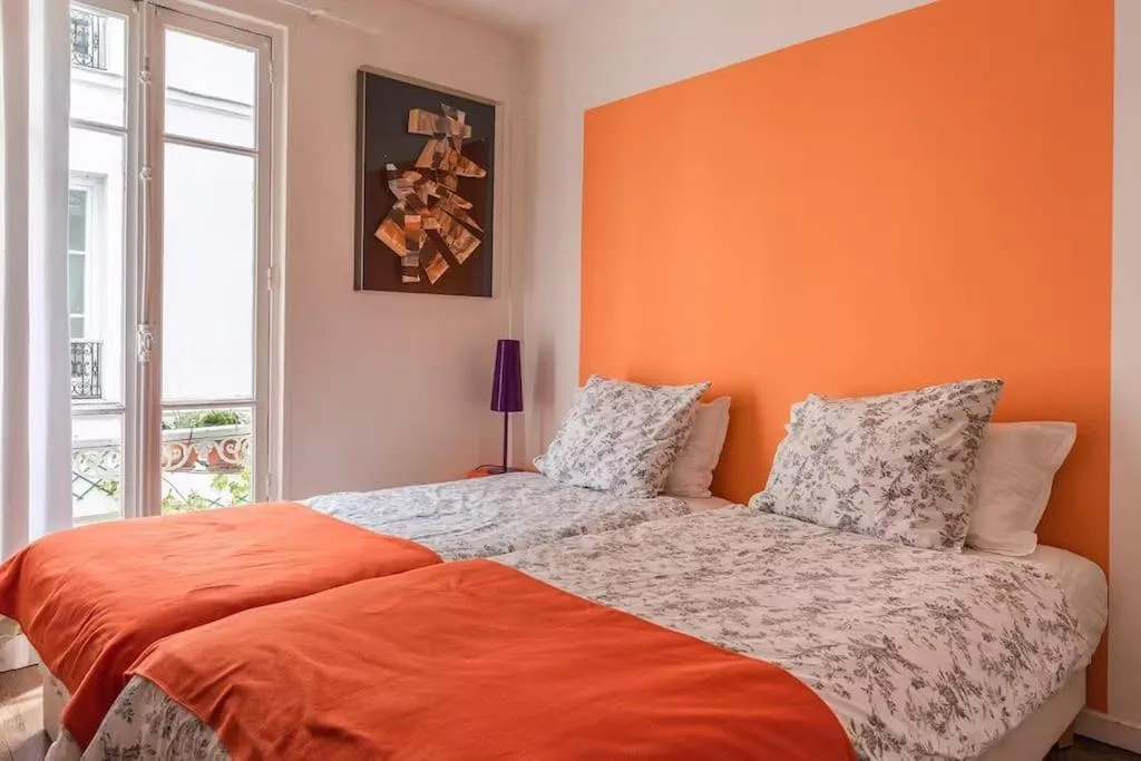 Bed in Maison Nomade Paris - MaisonNomadeChic