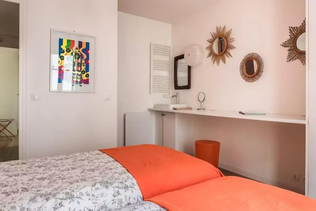 Bed in Maison Nomade Paris - MaisonNomadeChic