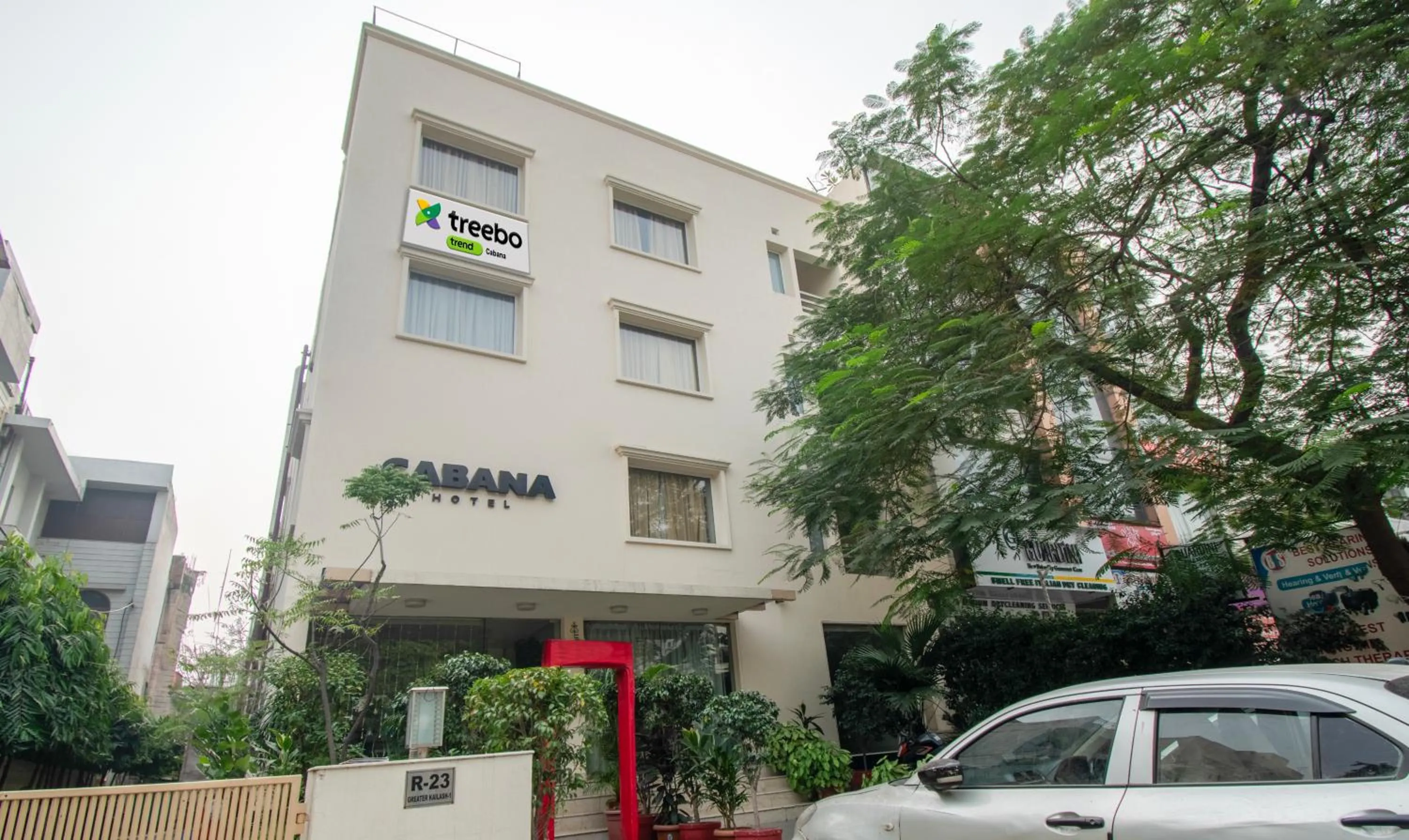 Facade/entrance in Treebo Cabana