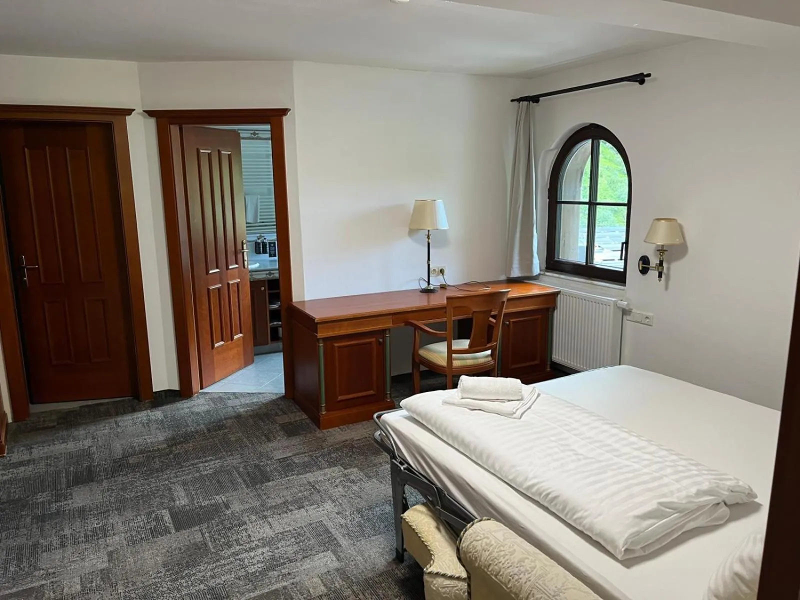 Bed in Tieflehner Hof Pitztalhaus Hotel