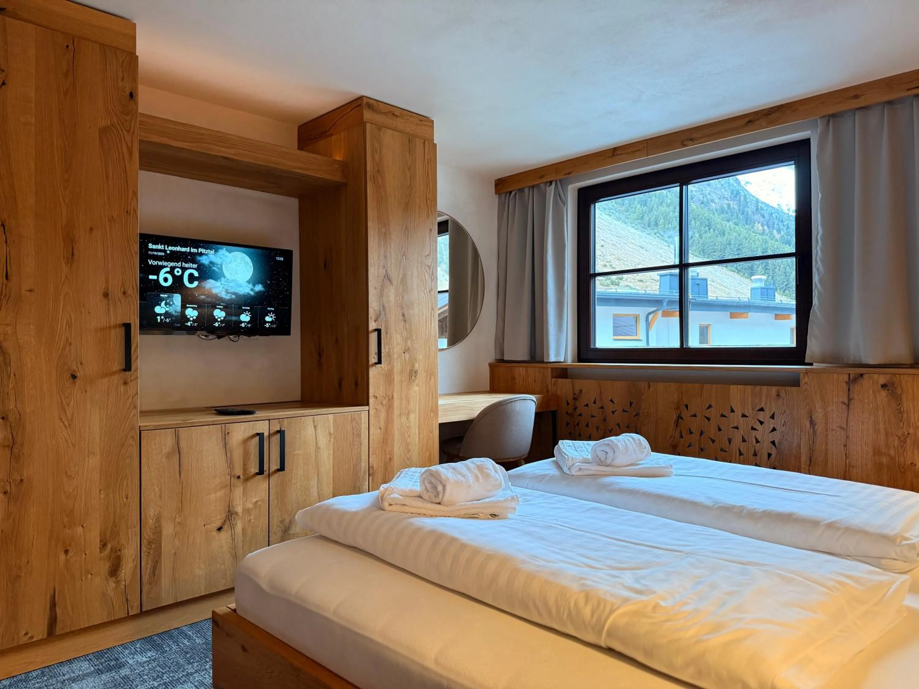 Bed in Tieflehner Hof Pitztalhaus Hotel