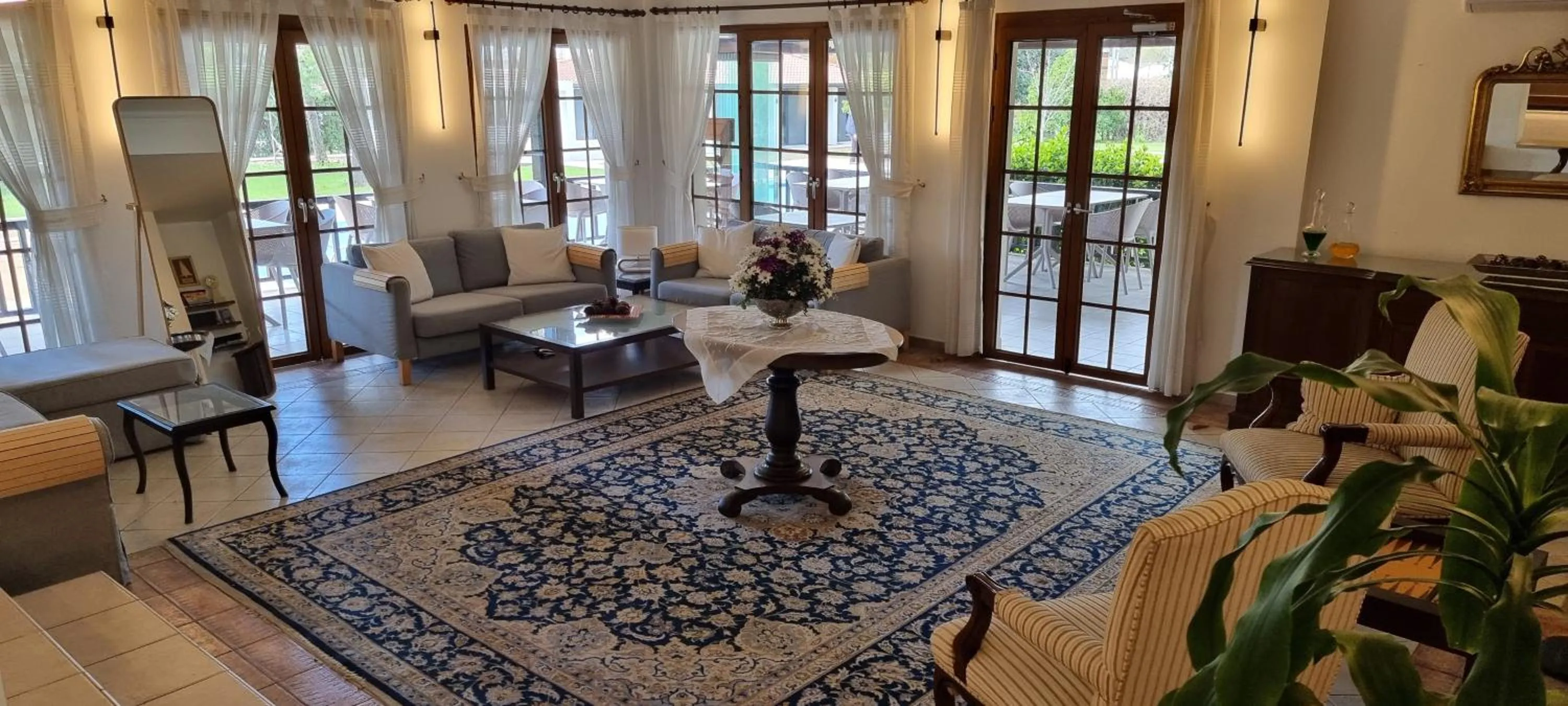 Seating area in Efe Hotel Gocek