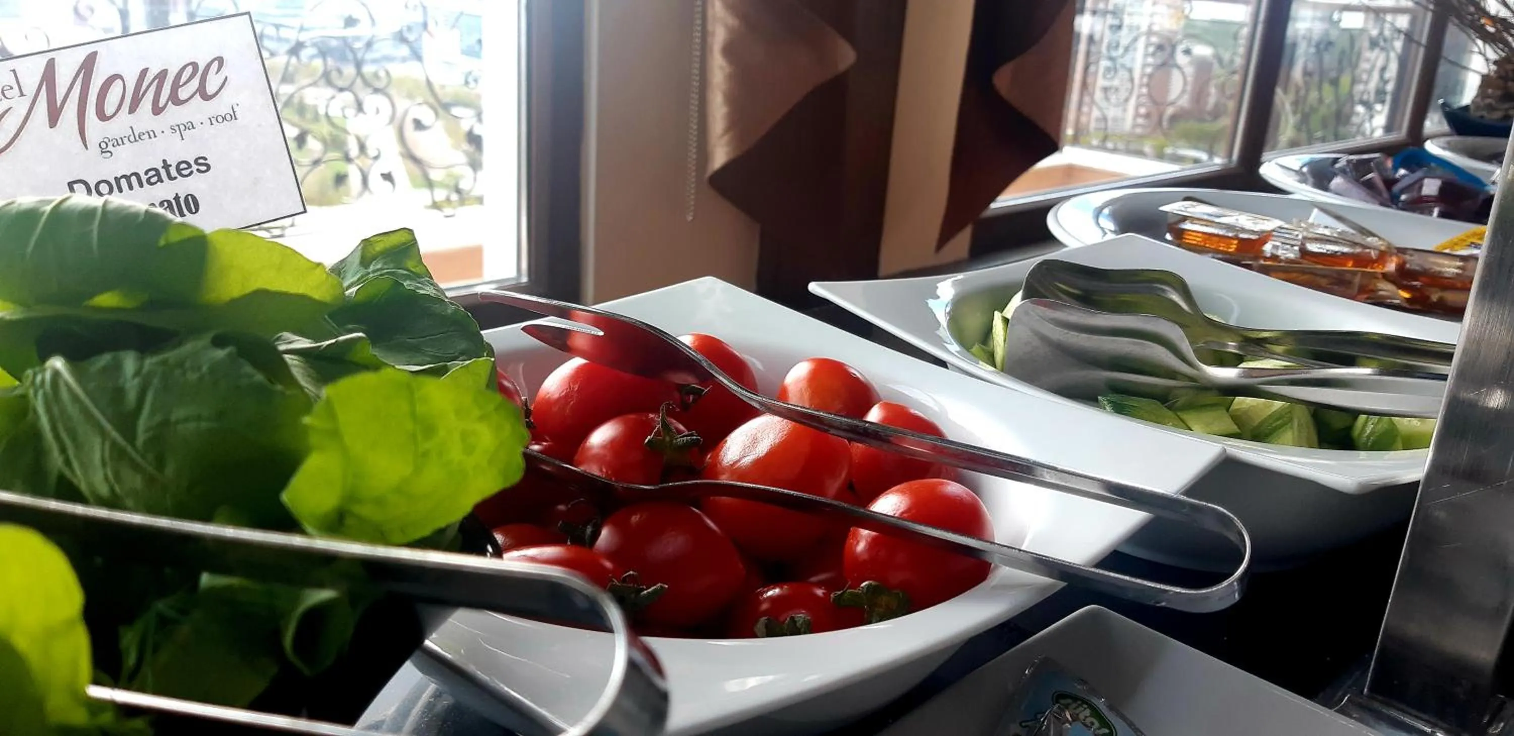 Breakfast in Hotel Monec