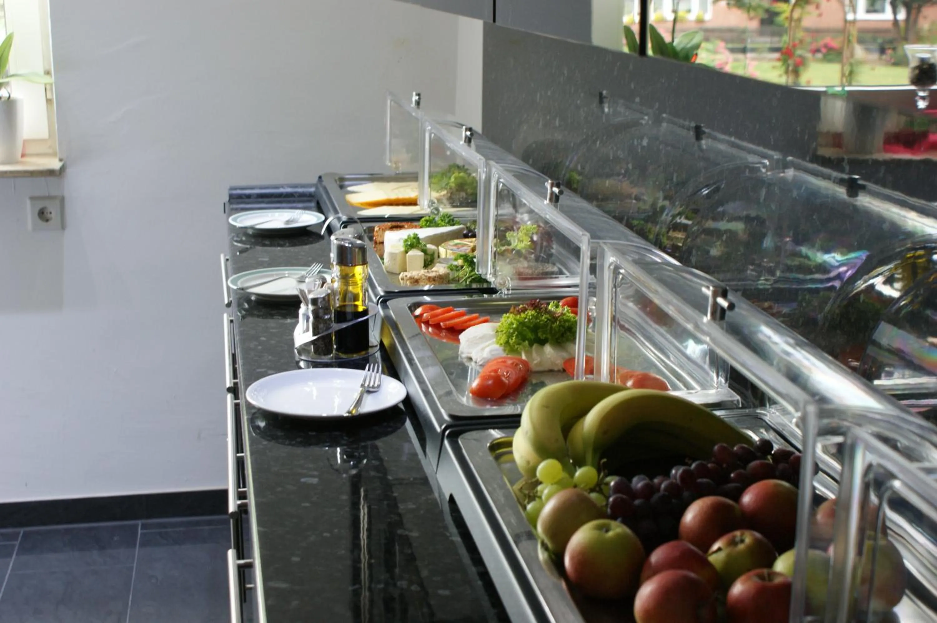 Food in Hotel am Rosenplatz,24 Stunden Check in, Küche, kostenfreie Parkplätze