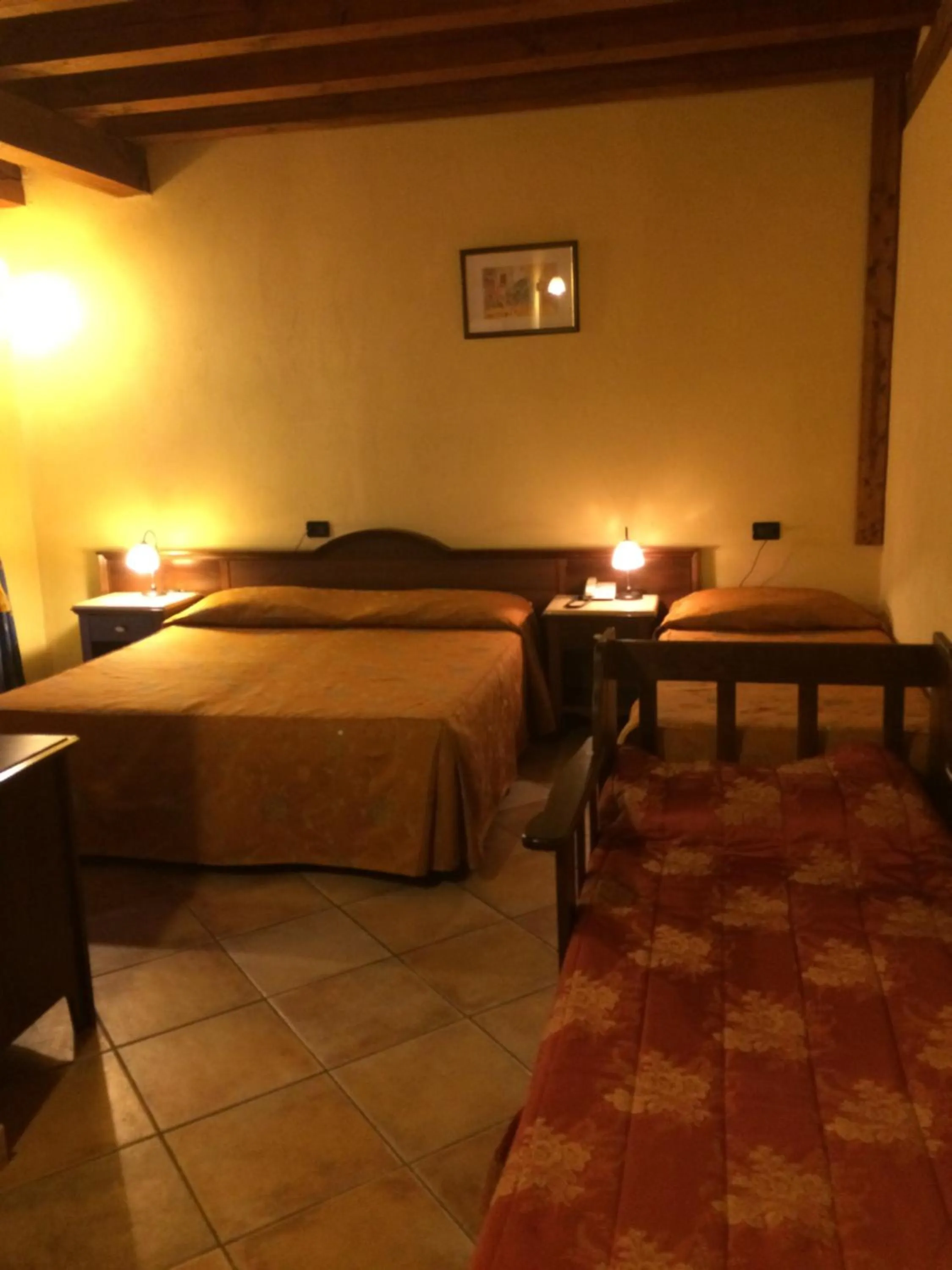 Bed in Hotel Cà Fiore