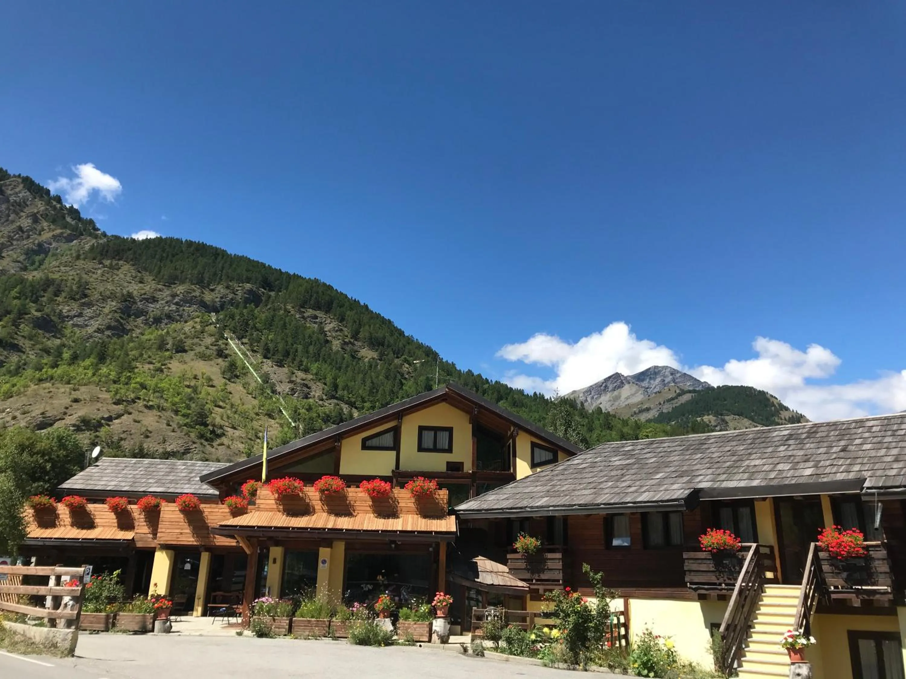 Property building in Hotel Cà Fiore