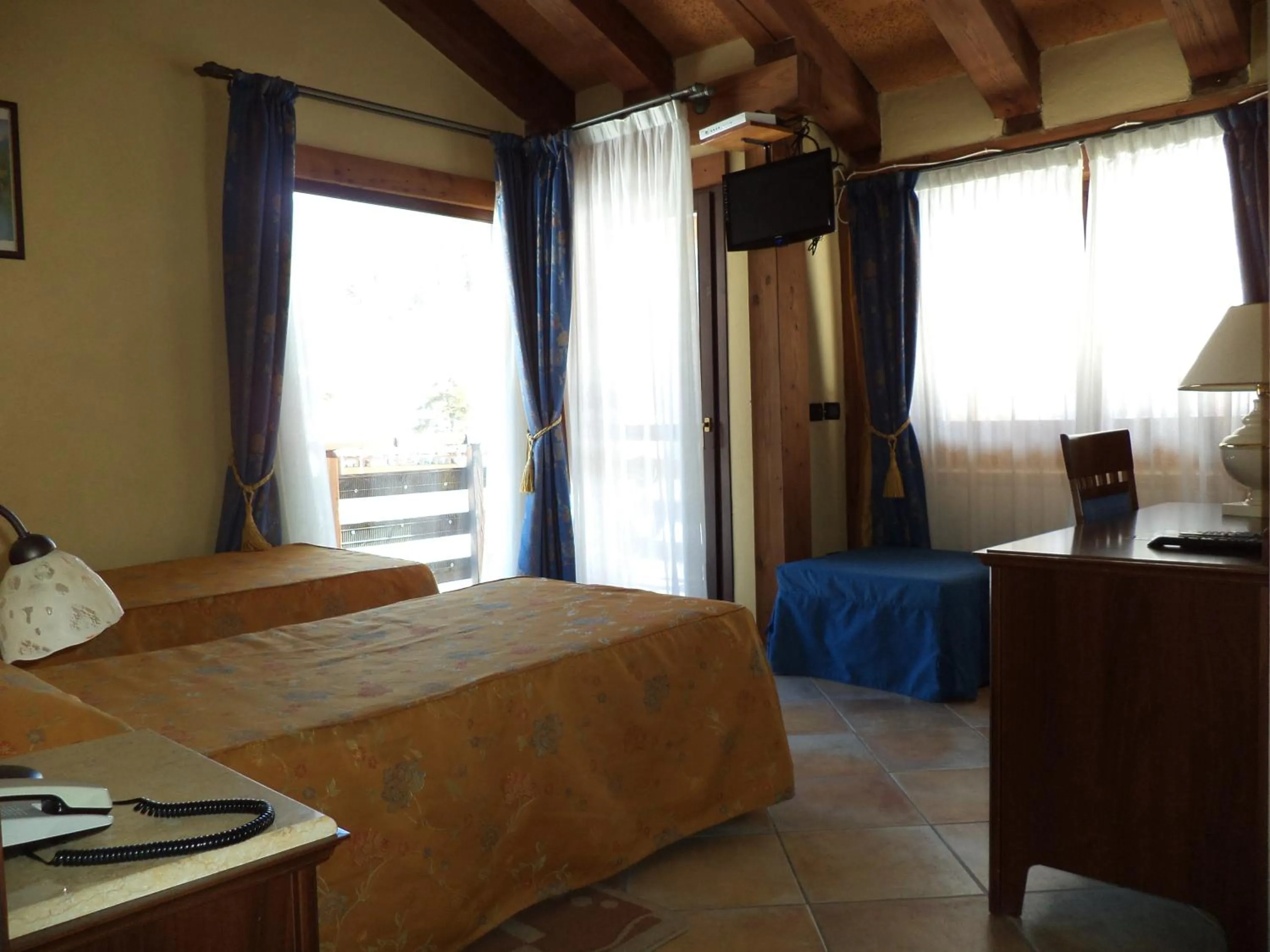 Bedroom, Bed in Hotel Cà Fiore