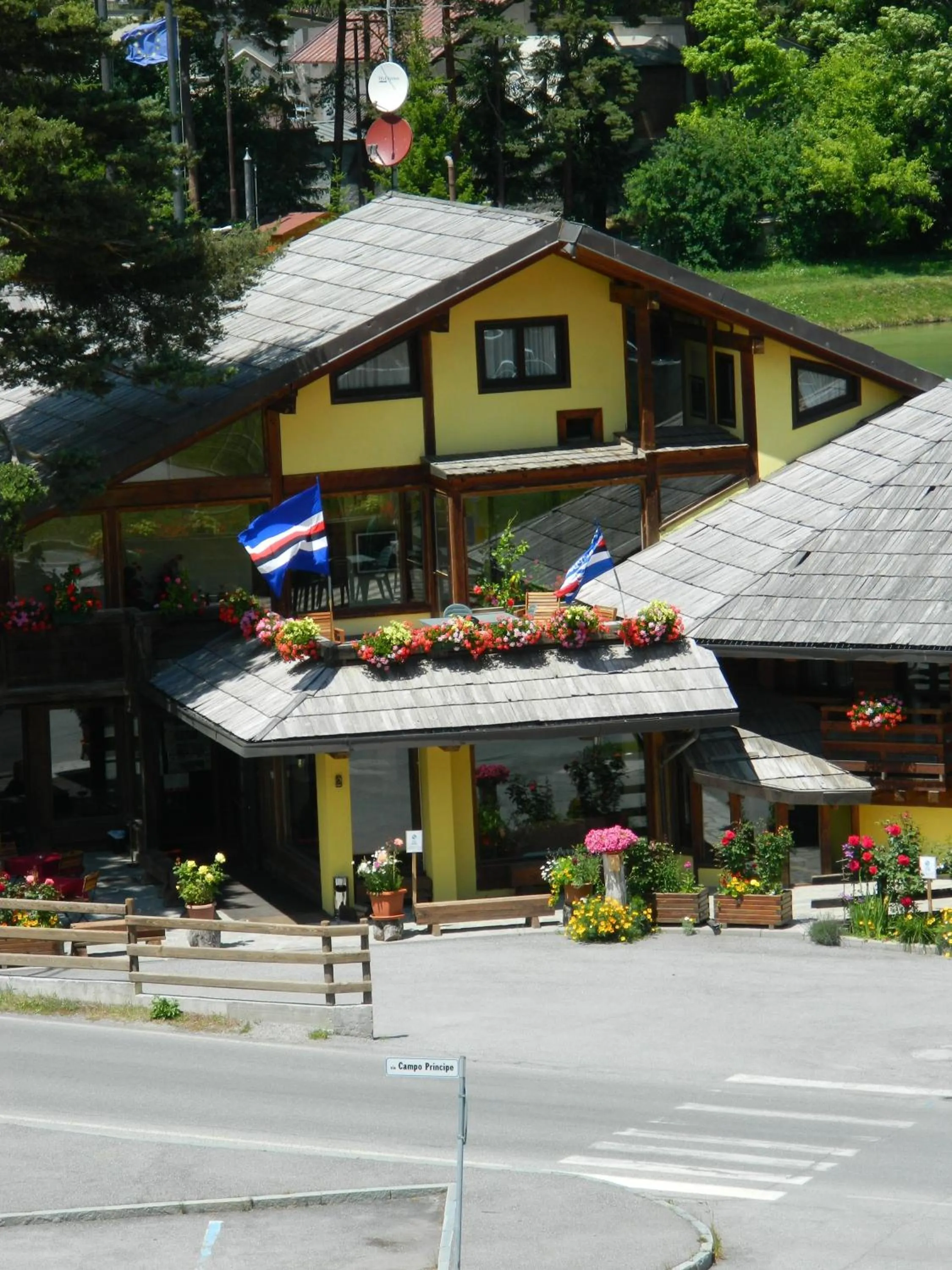 Facade/entrance in Hotel Cà Fiore