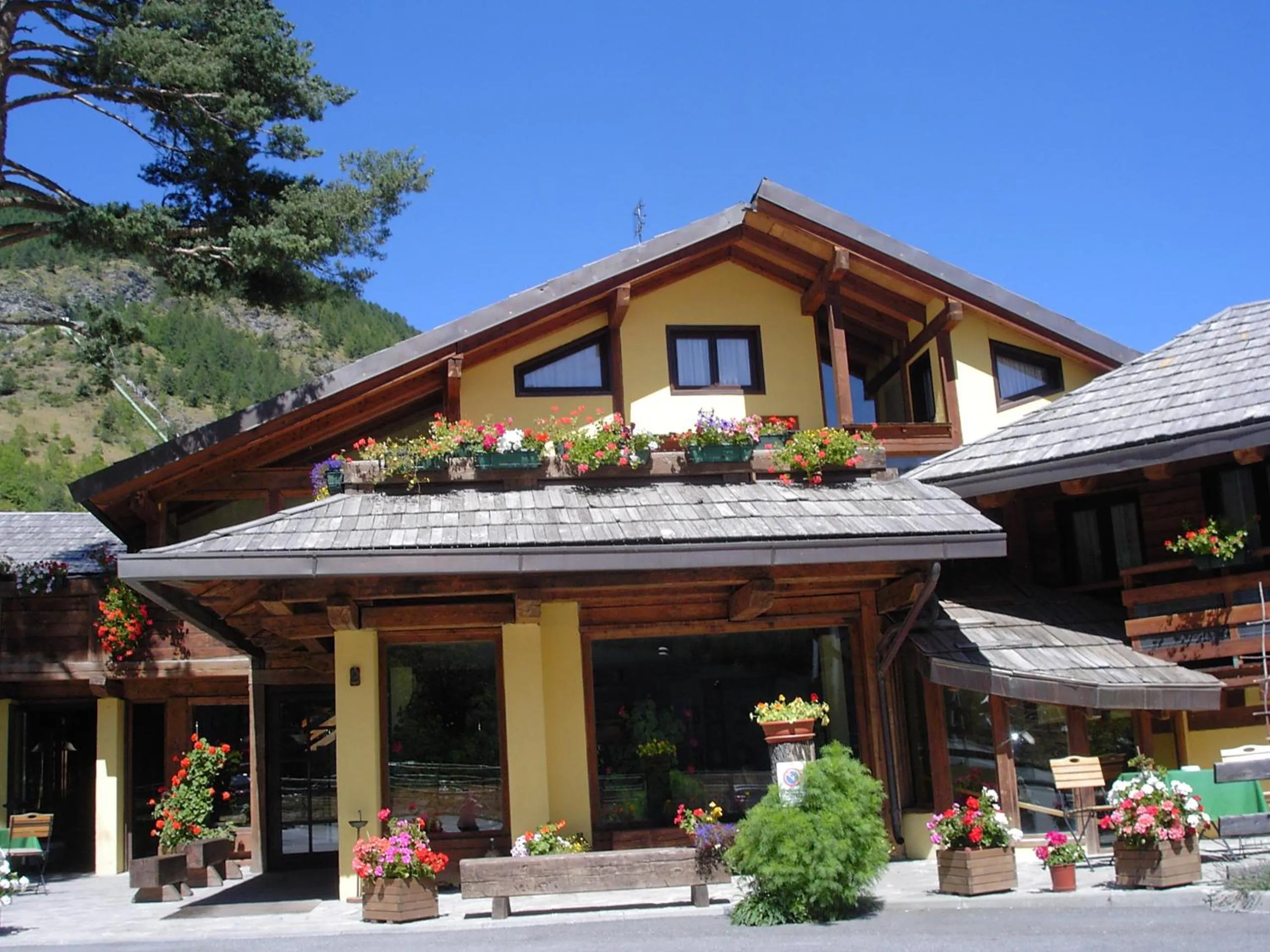Facade/entrance in Hotel Cà Fiore