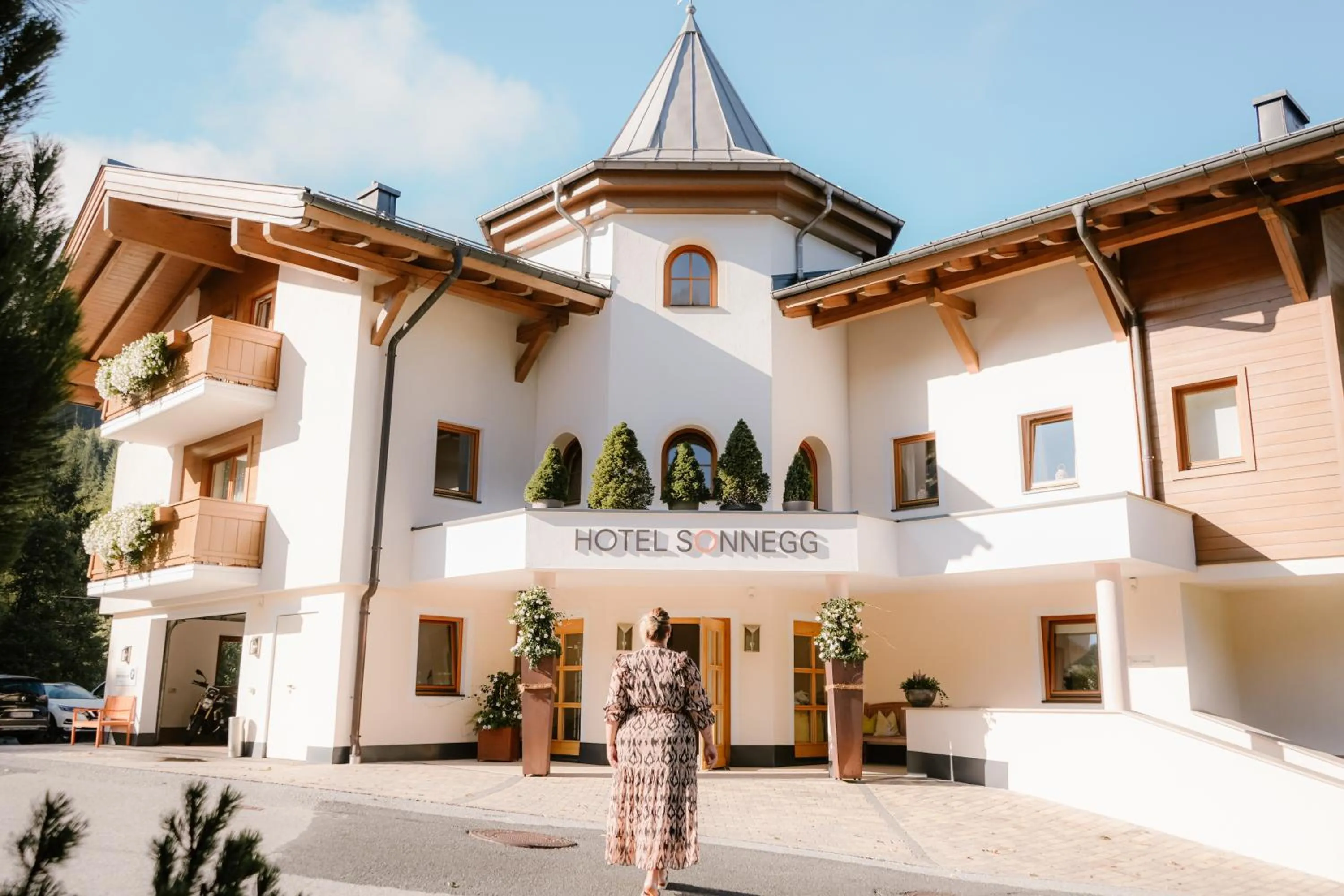 Property building in Hotel Sonnegg