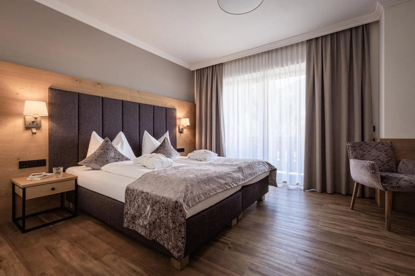 Photo of the whole room, Bed in Hotel Sonnegg