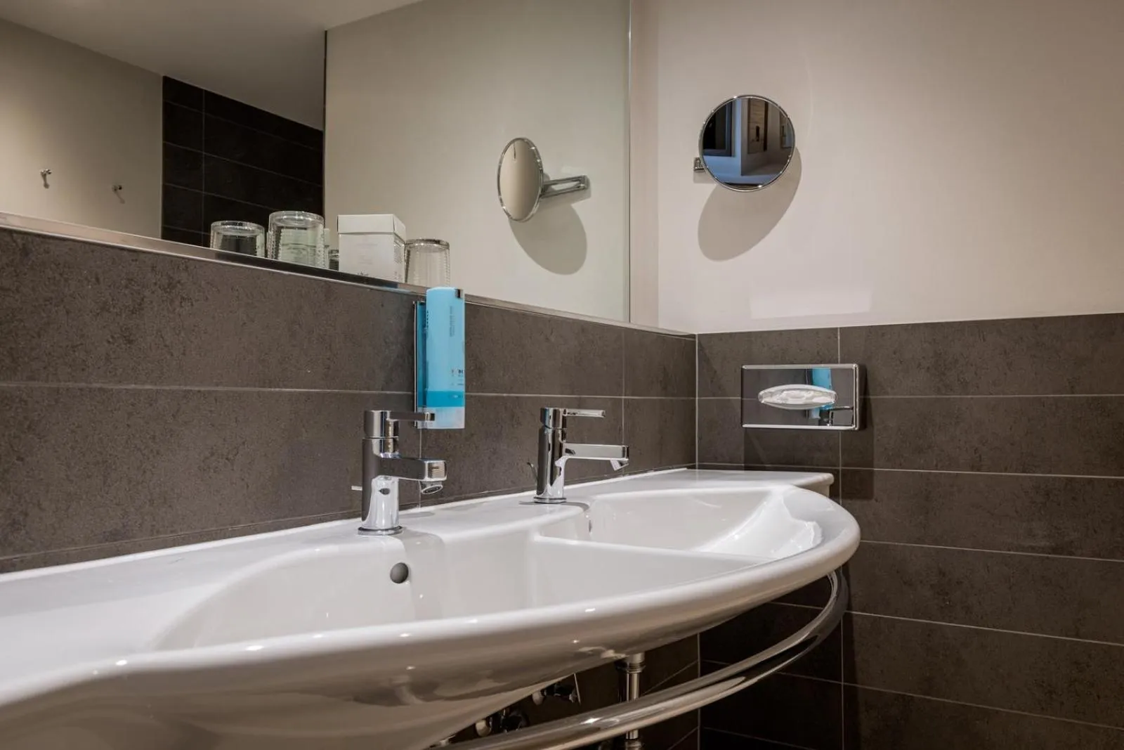 Bathroom in Hotel Sonnegg