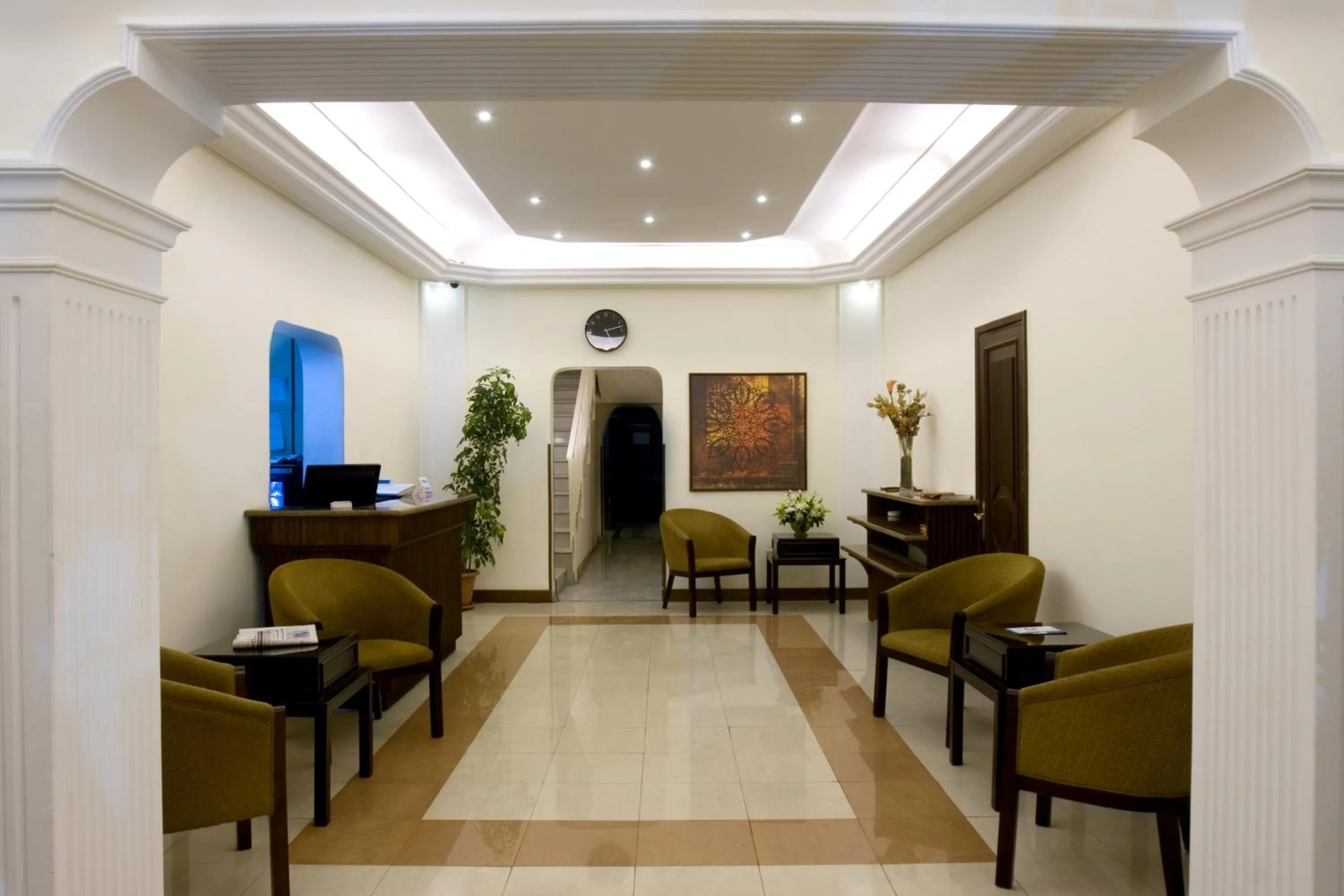 Lobby or reception in Barakat Hotel Apartments