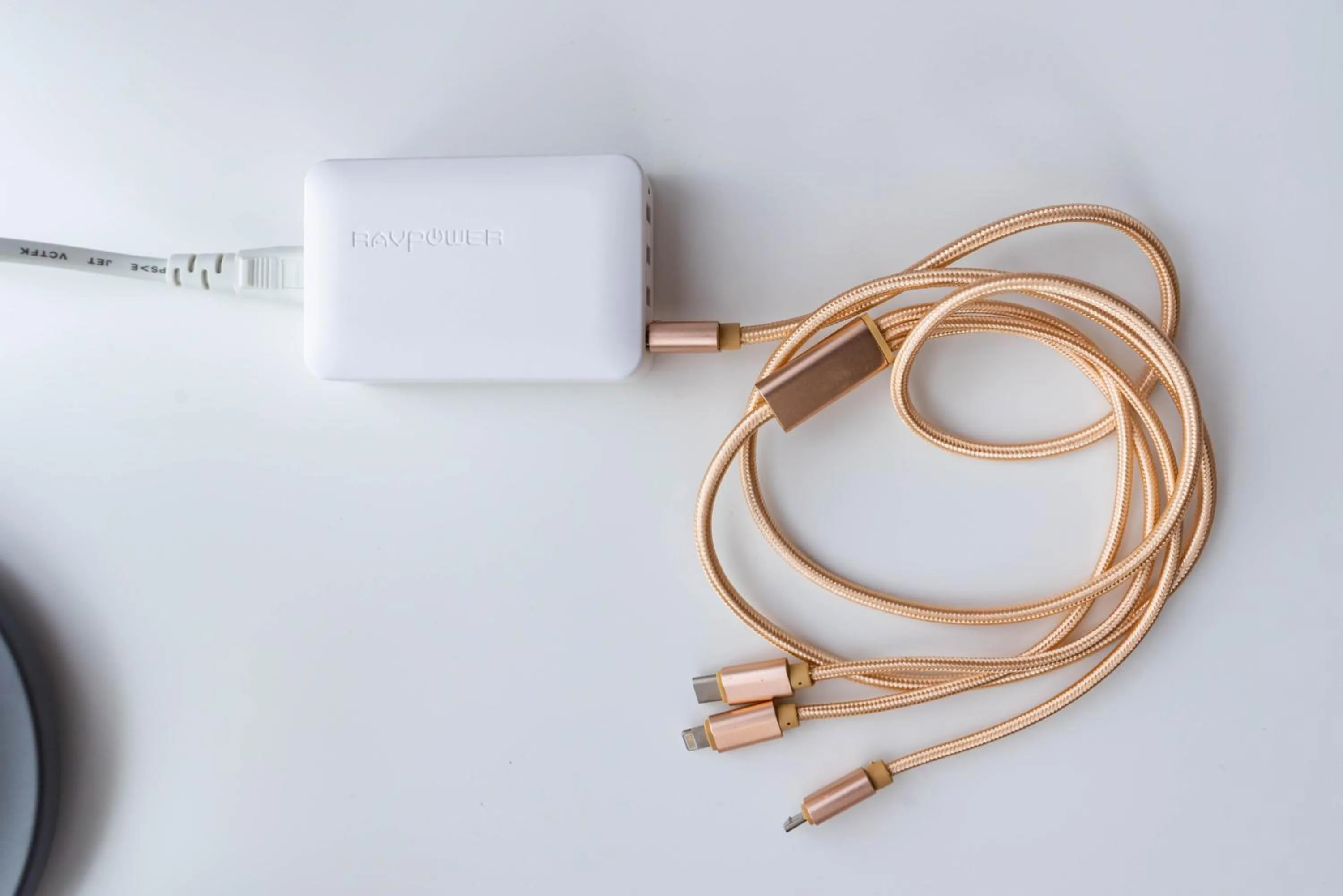 Universal Bay Condominium