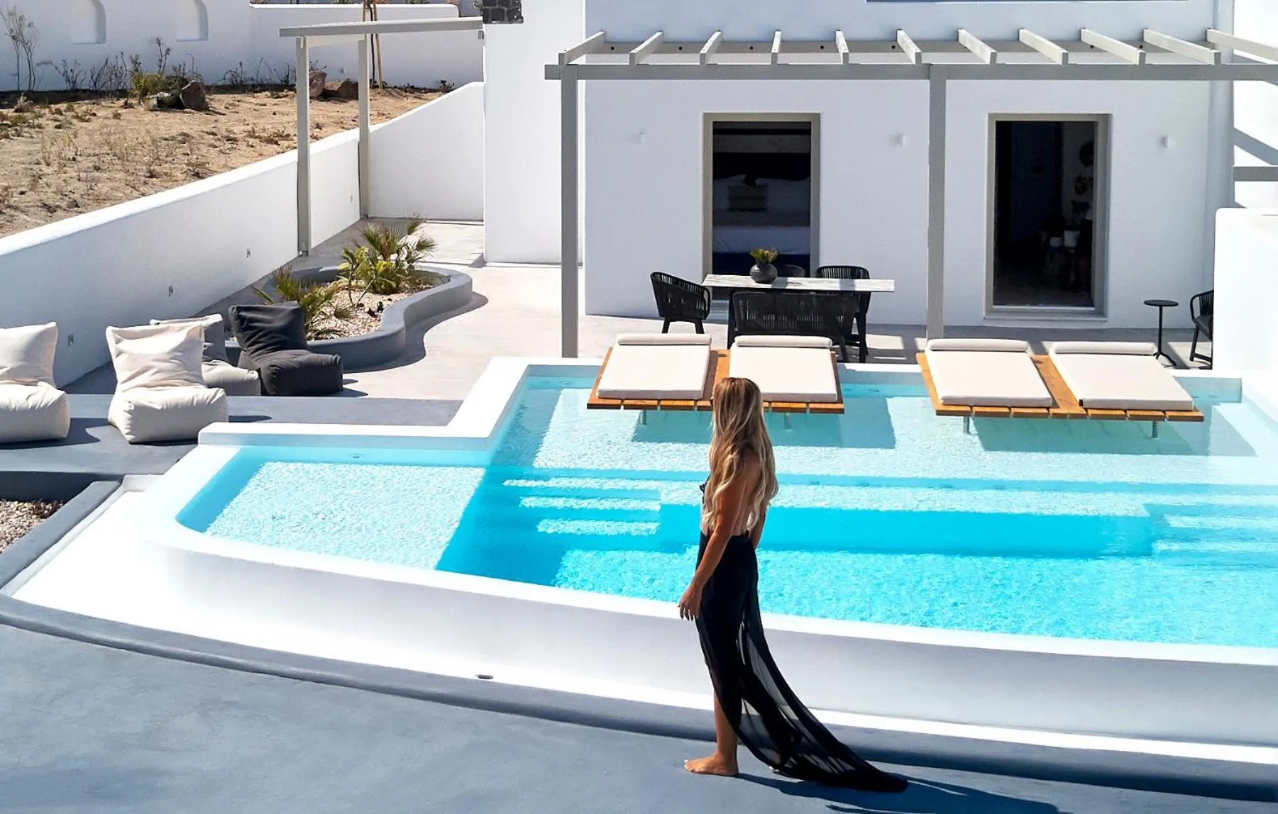 Swimming pool in Phos The Boutique