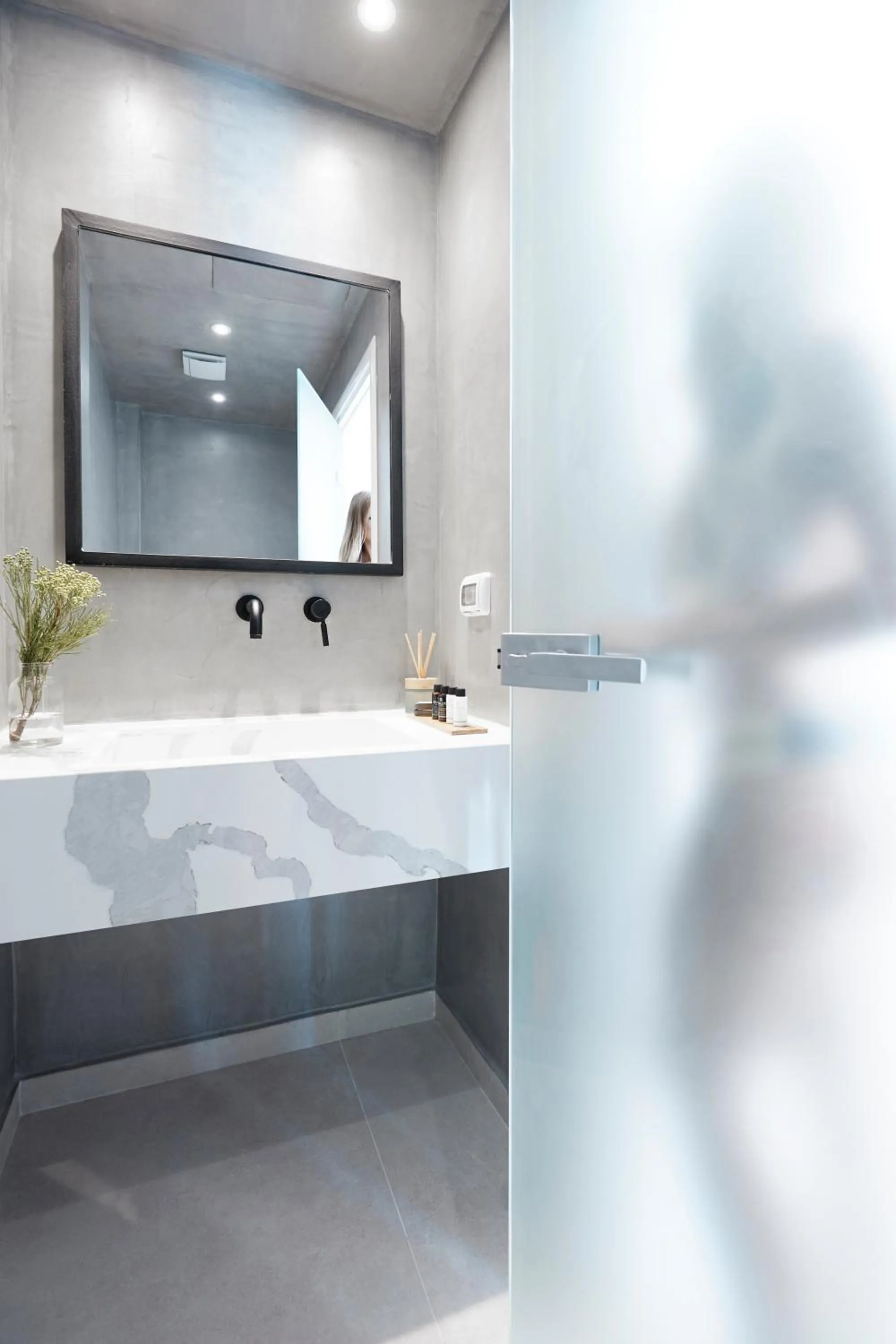 Bathroom in Phos The Boutique