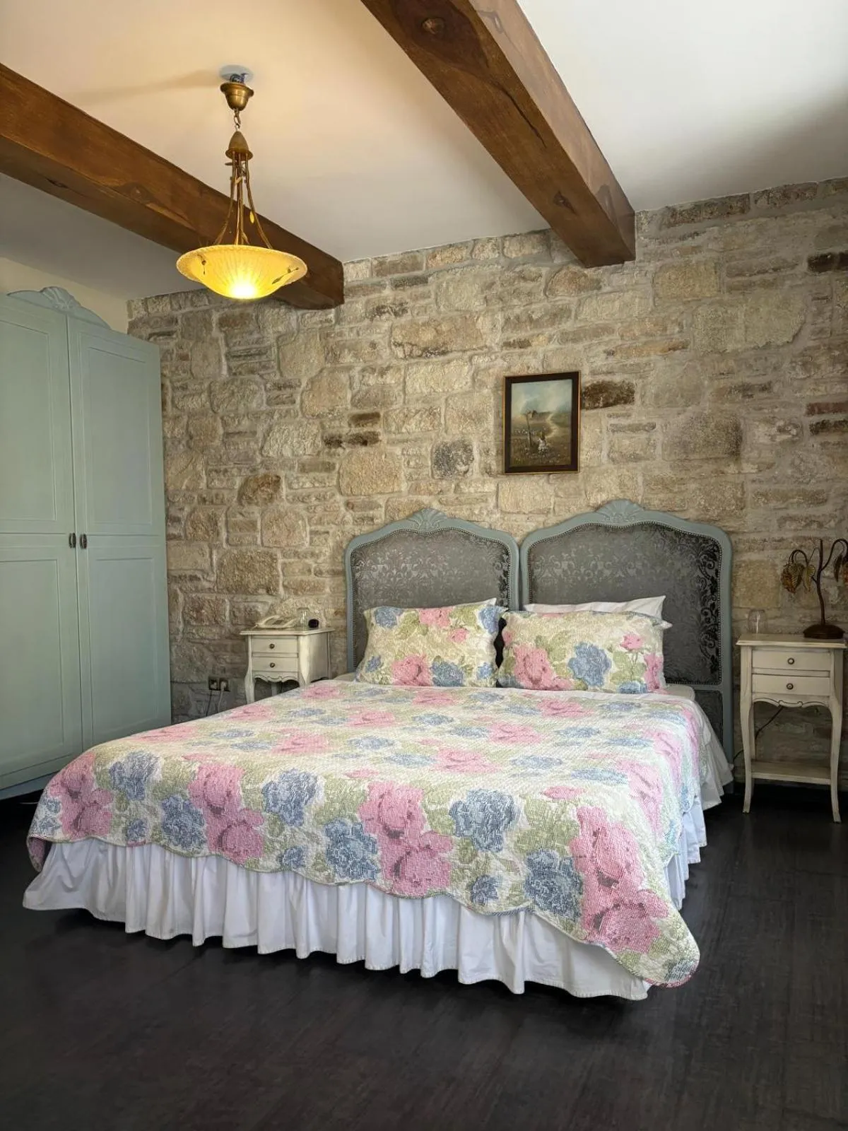 Photo of the whole room, Bed in Griffon Hotel