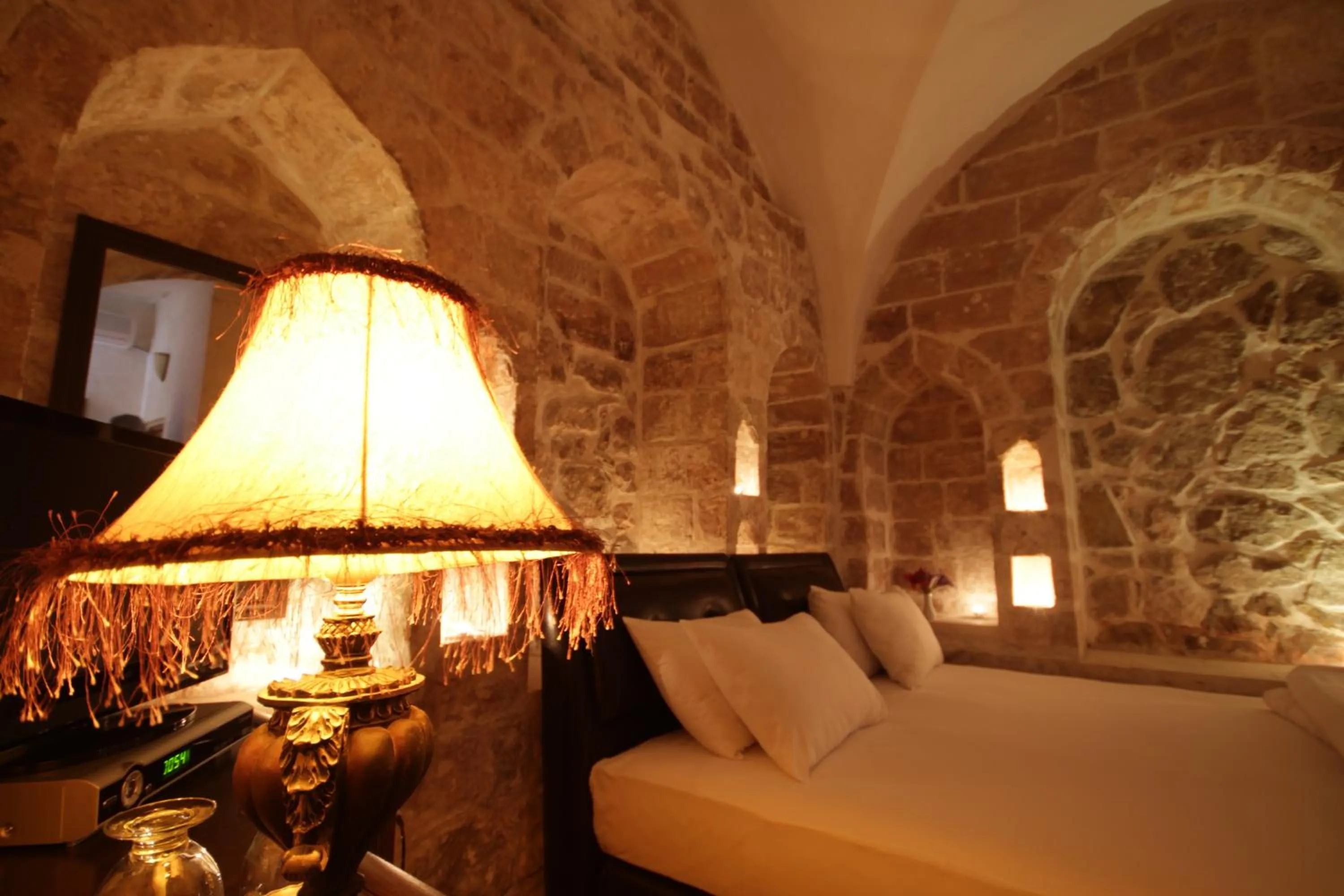 Photo of the whole room, Bed in Zinciriye Hotel