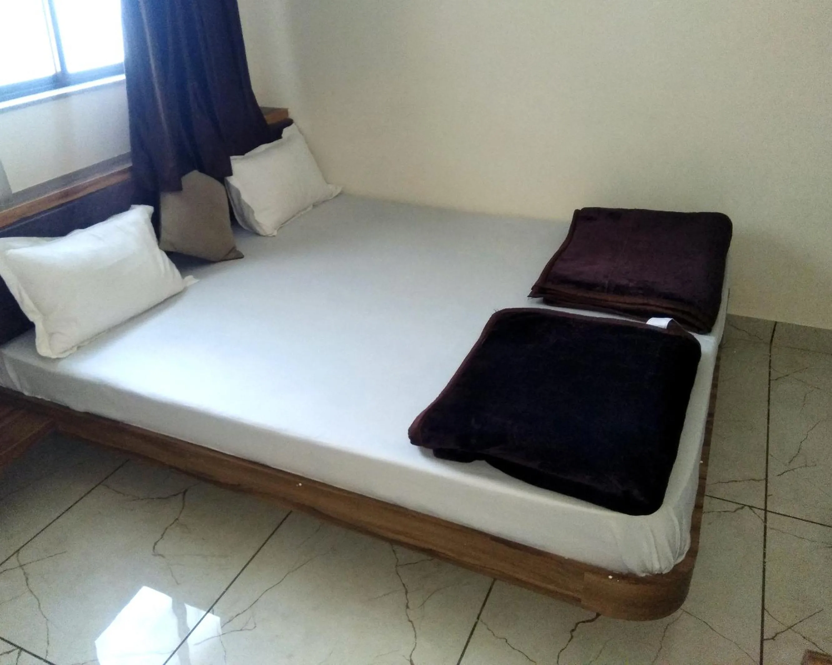 Photo of the whole room, Bed in Hotel Milan