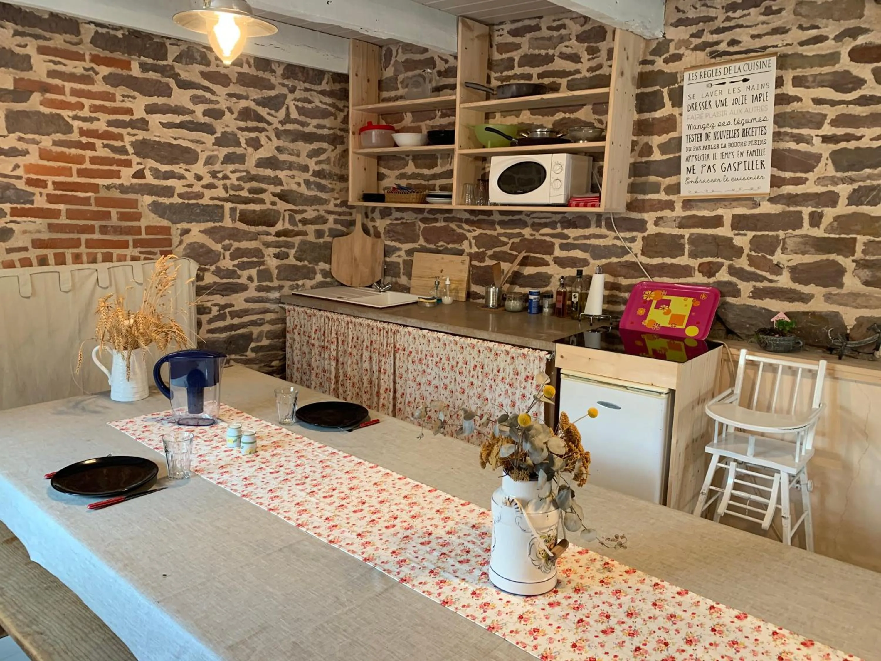Communal kitchen in Les Bouyeres