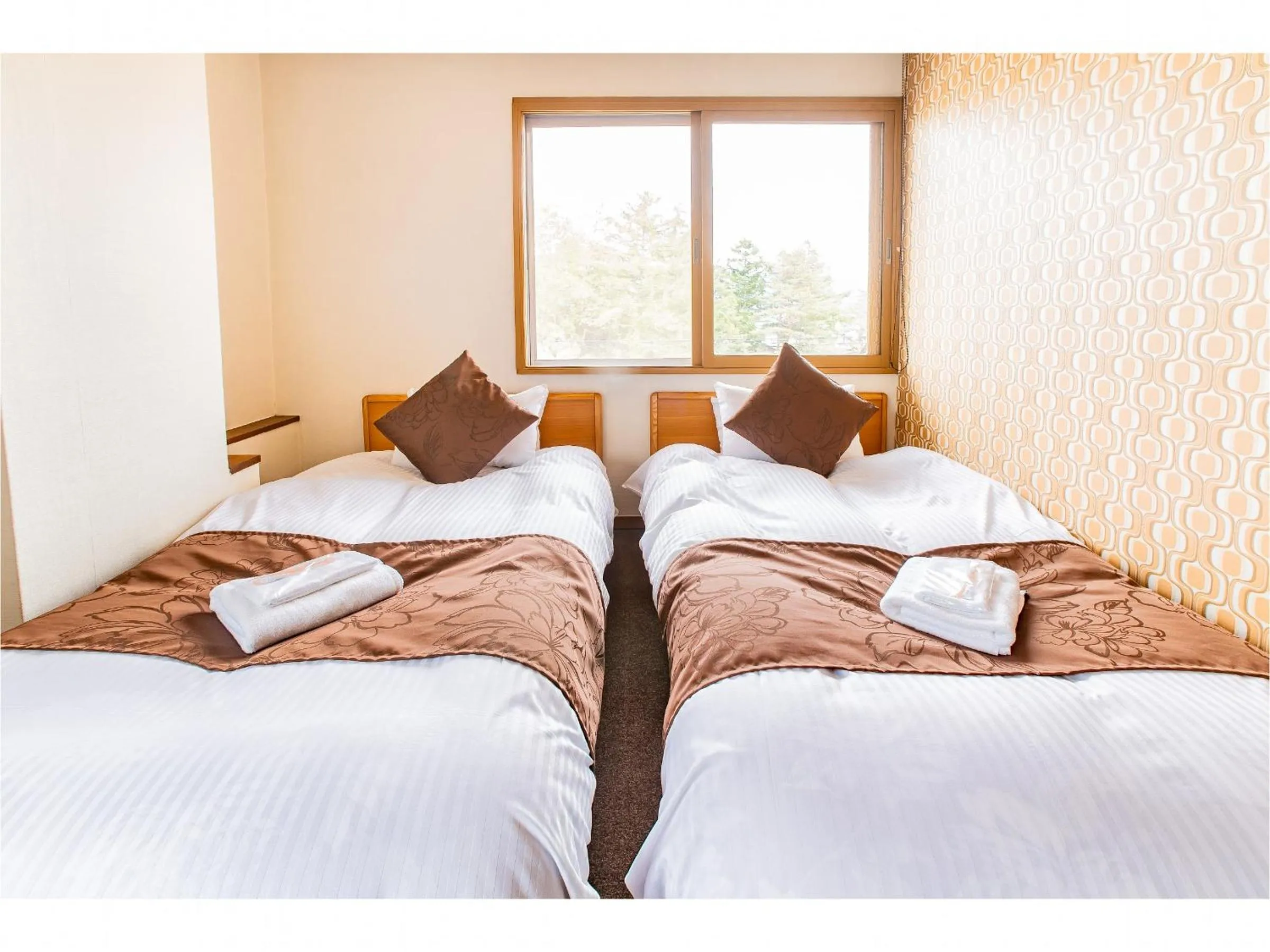 Photo of the whole room, Bed in Nomad Hakuba