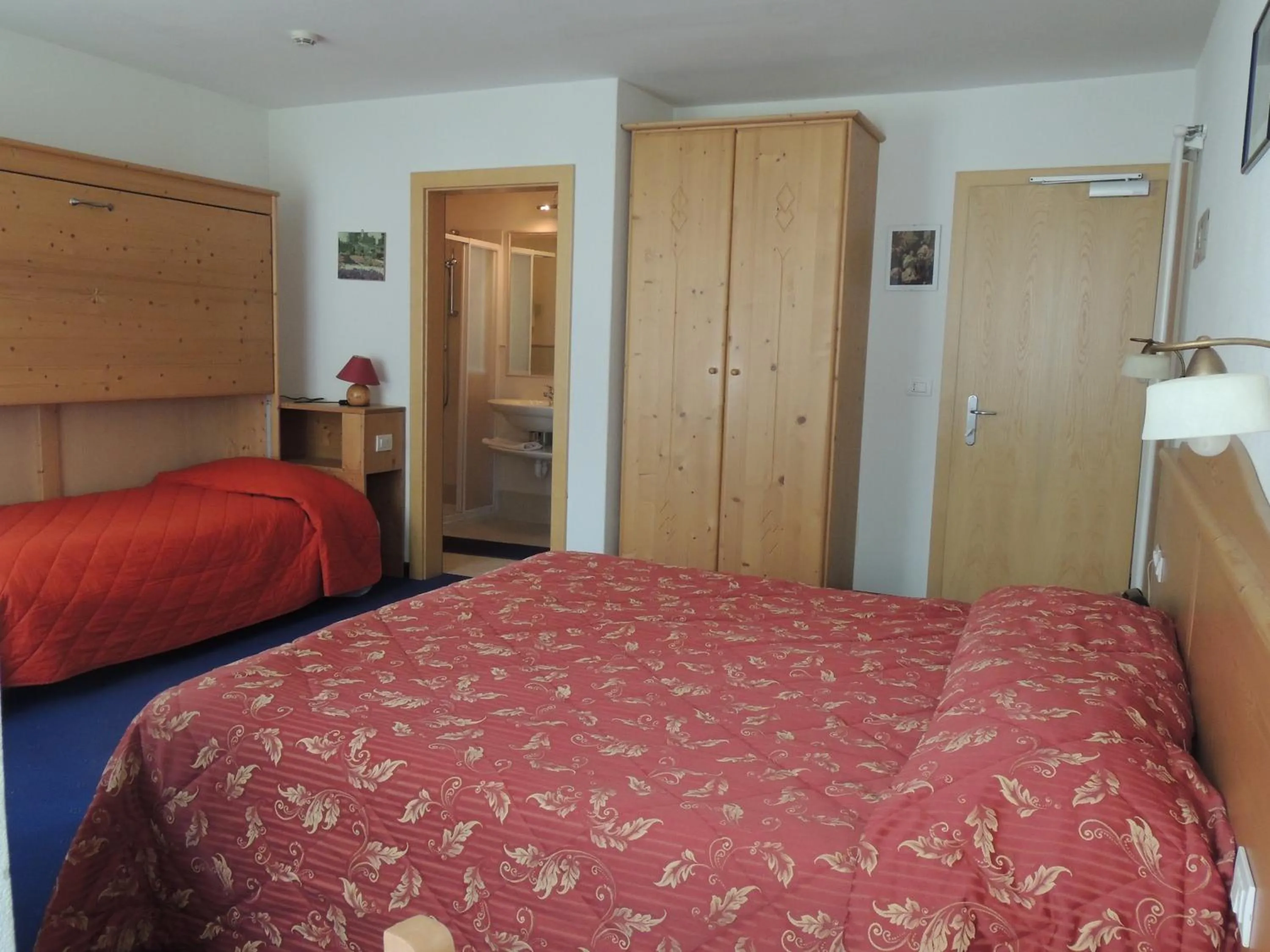 Photo of the whole room, Bed in Liz Hotel & Apartments