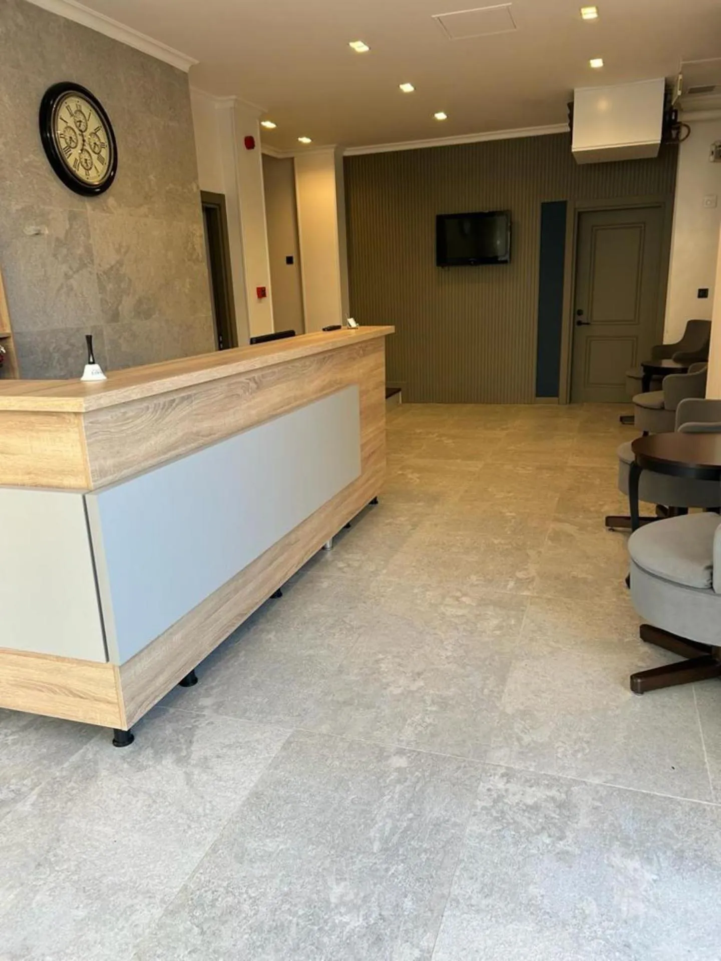 Lobby or reception in Pendik Marine Hotel