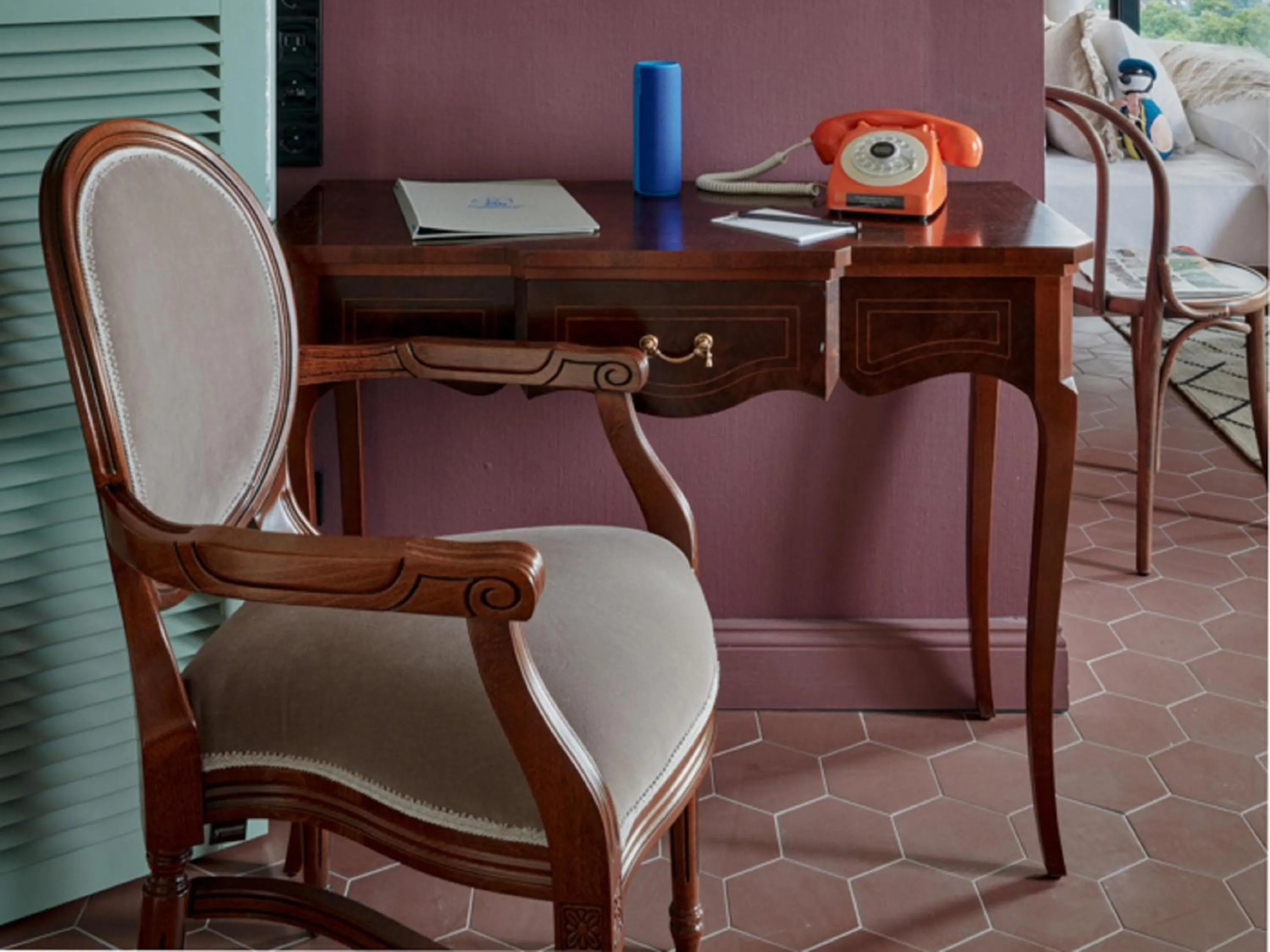 Bedroom in 25hours Hotel Das Tour