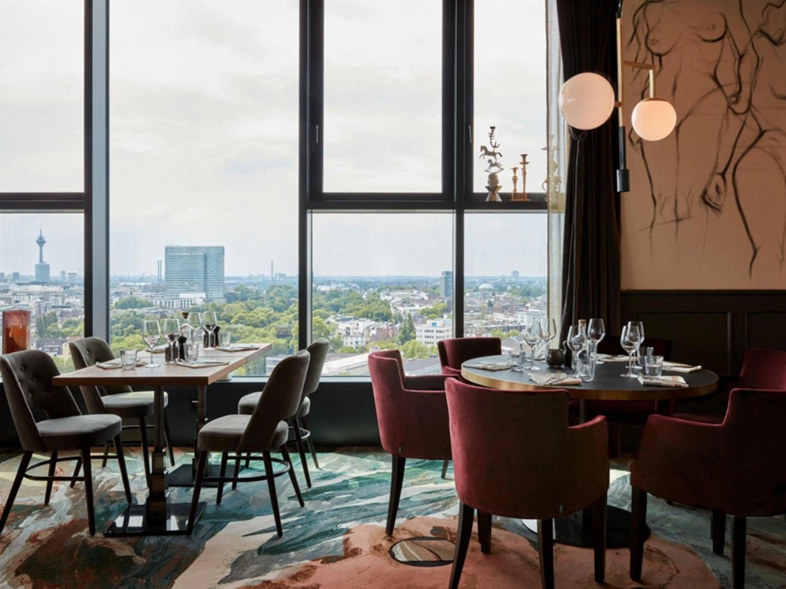 Restaurant/places to eat in 25hours Hotel Das Tour