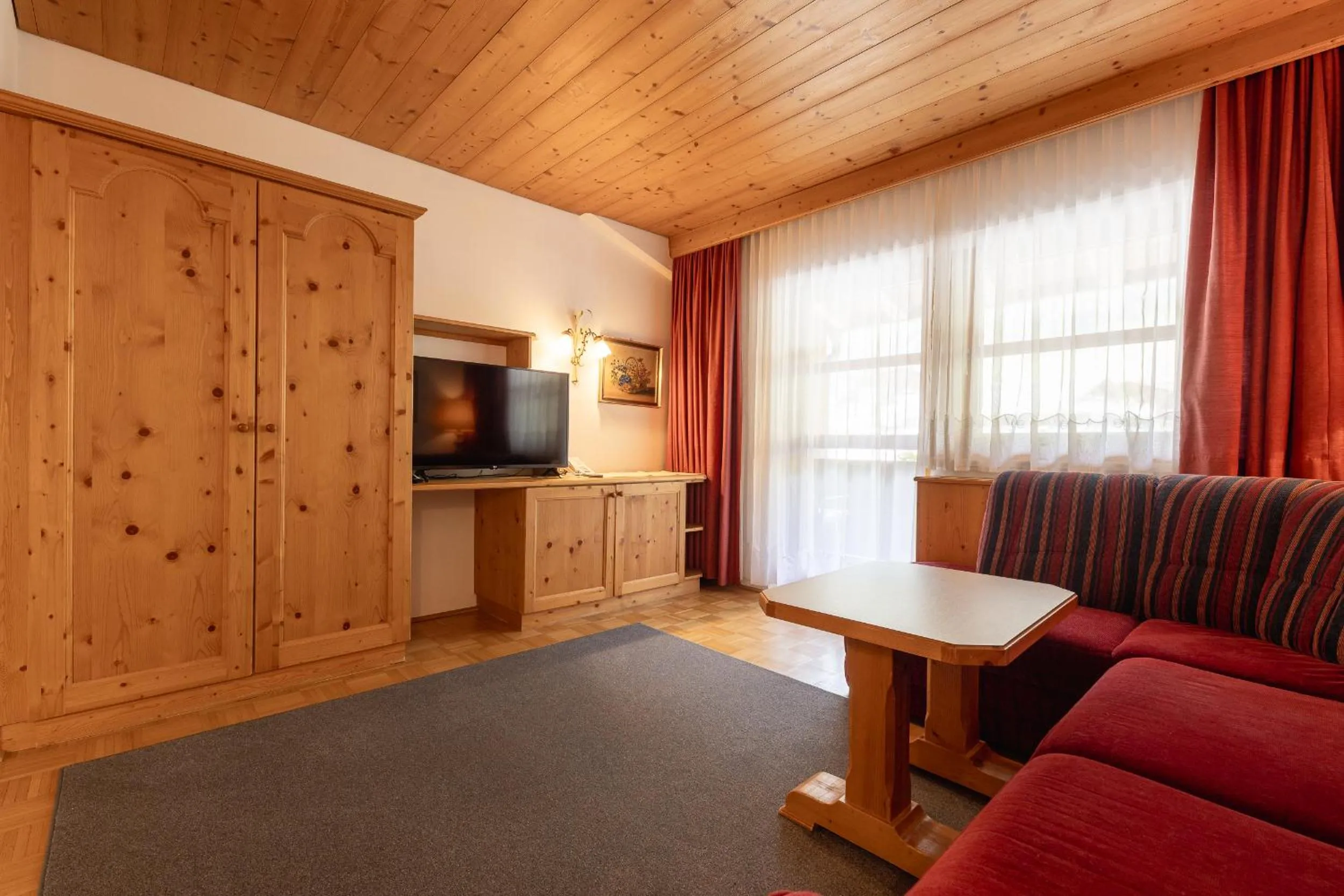 Living room in Aparthaus Camping Stubai