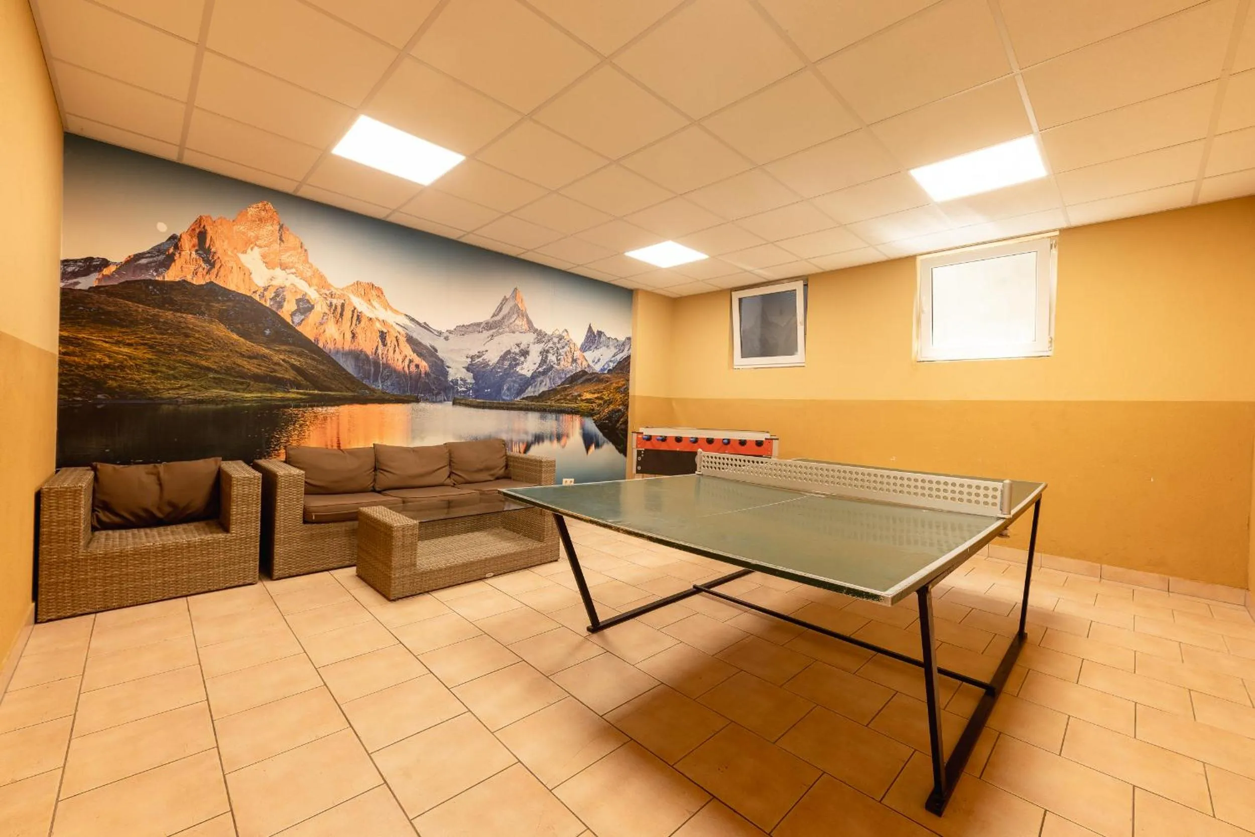 Table tennis in Aparthaus Camping Stubai