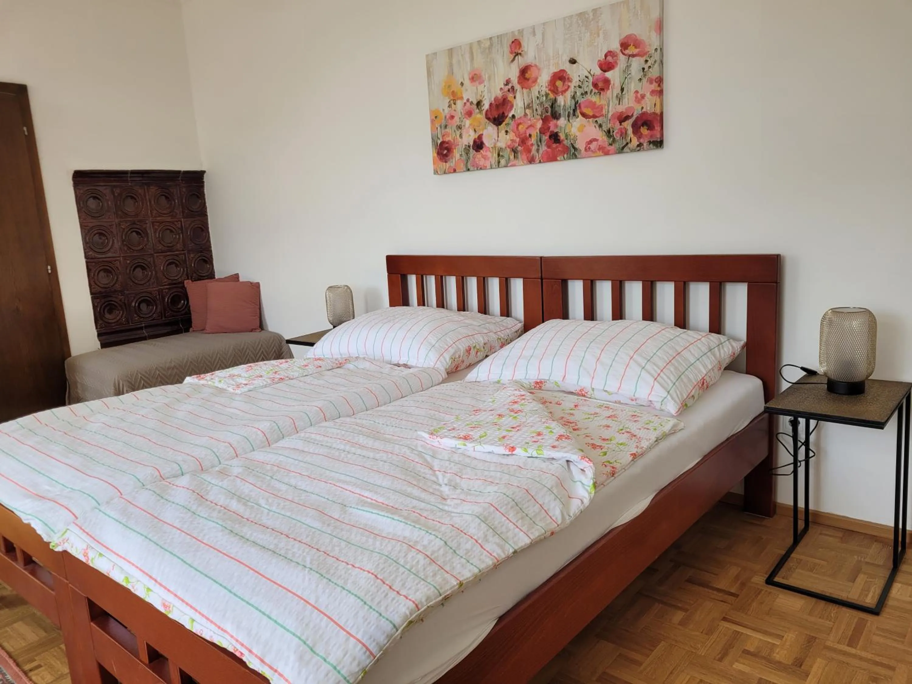 Bed in Arkadenhof Kurtz