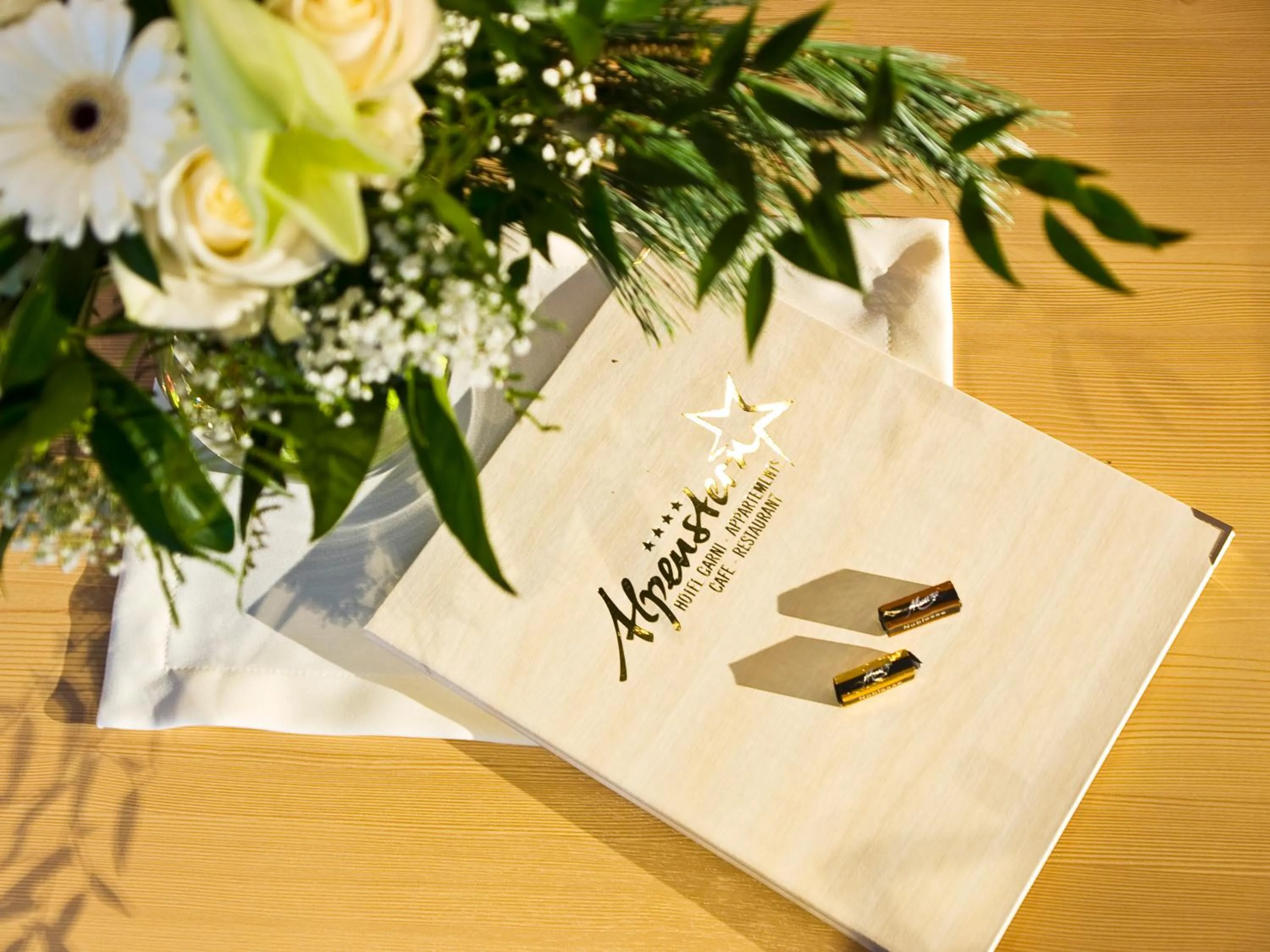 Decorative detail in Alpenstern - Sommer Silvretta Card Premium inklusive!