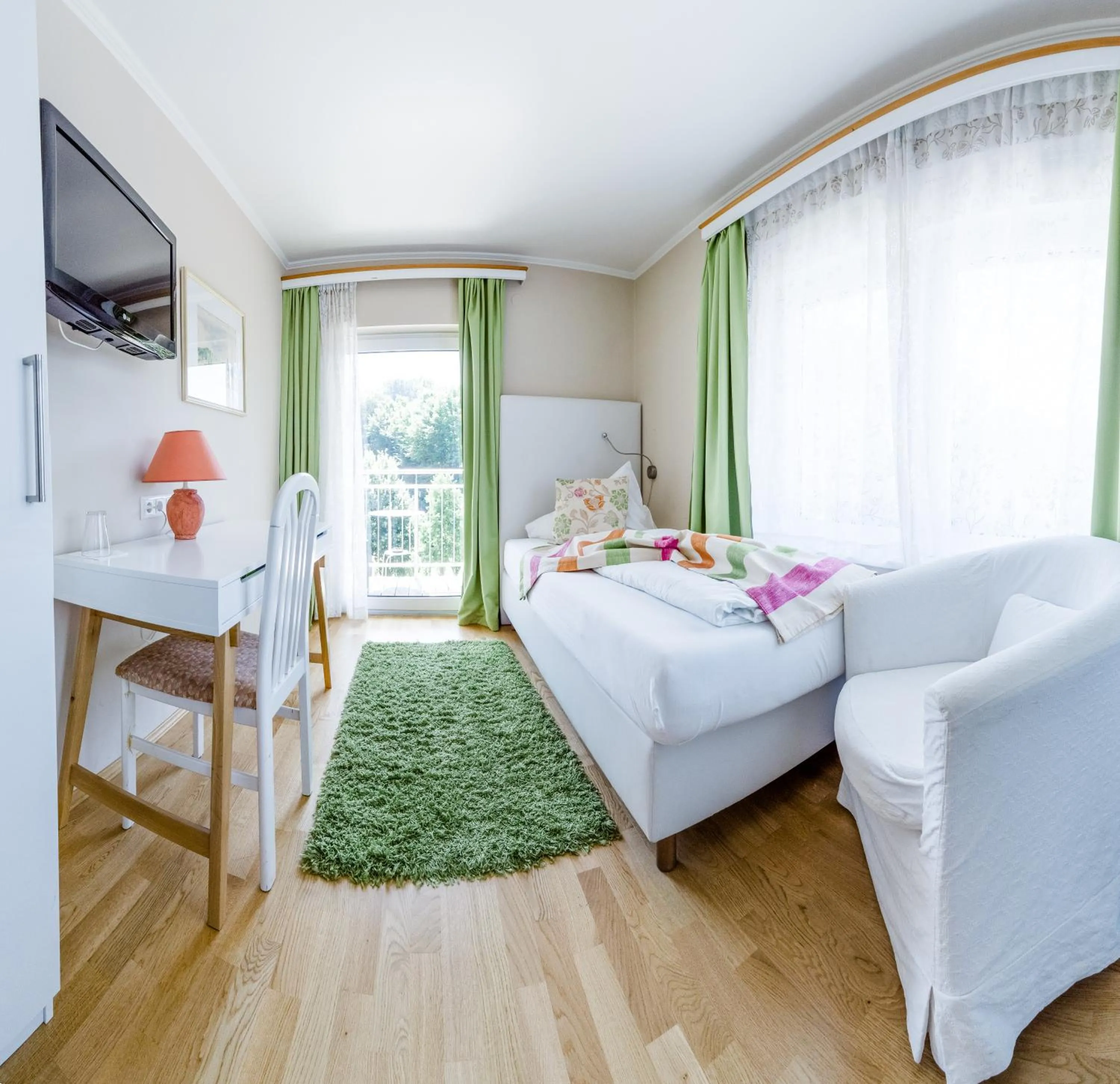 Photo of the whole room, Bed in Hotel St. Hubertushof