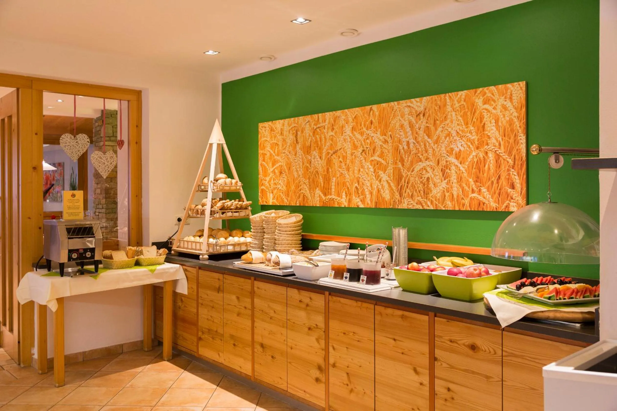 Breakfast in RAMSI euer Familienhotel