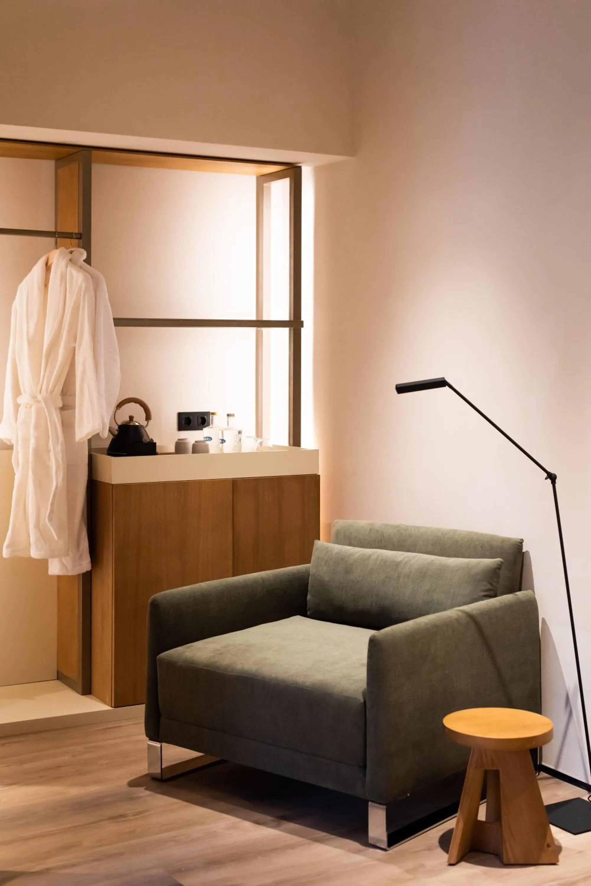 wardrobe in DOMA Portugal