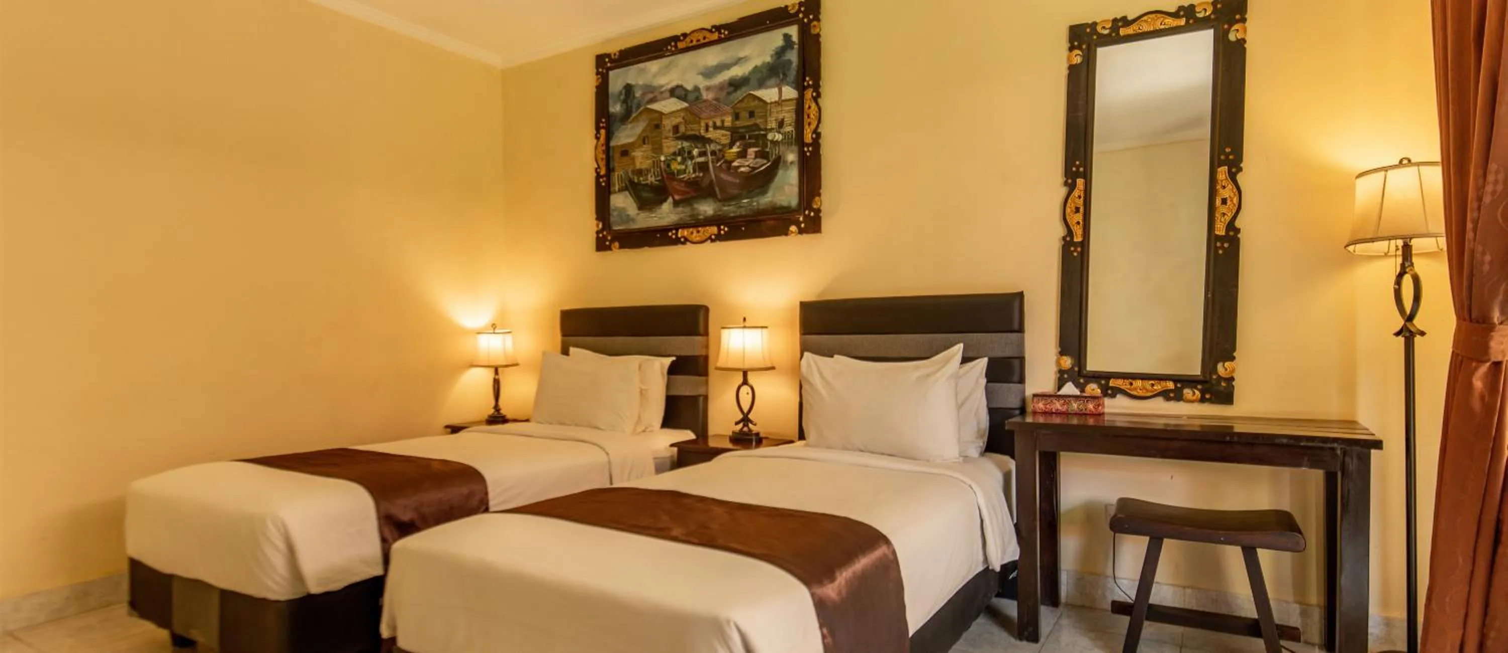 Twin Room with Terrace in Beachfront Guesthouse