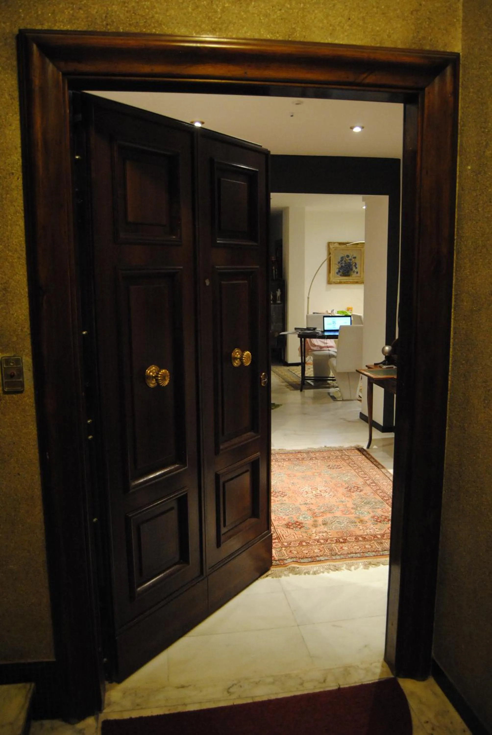 Property building in Bb Tube