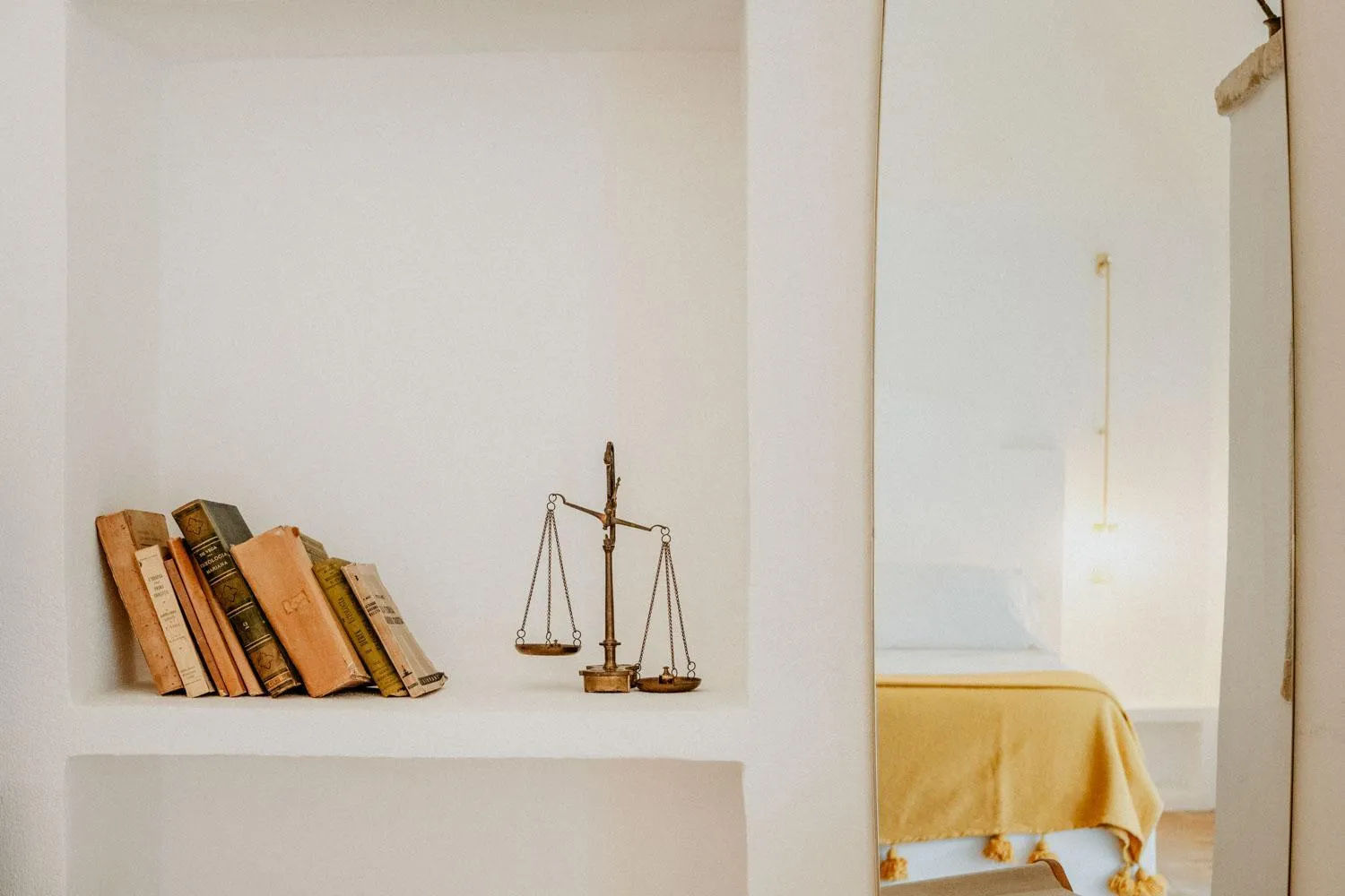 Decorative detail in Masseria Li Foggi