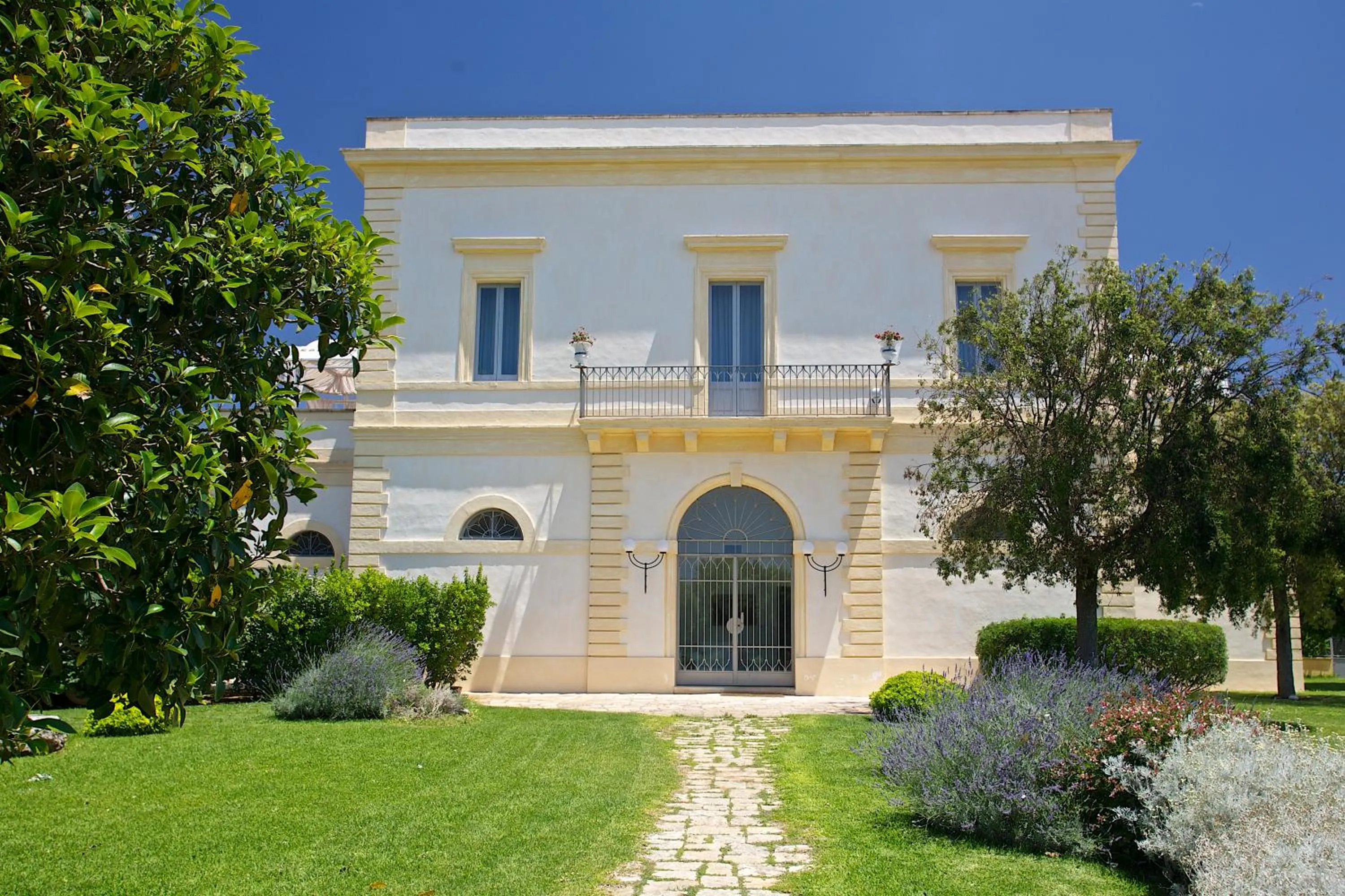Property building in Masseria Li Foggi