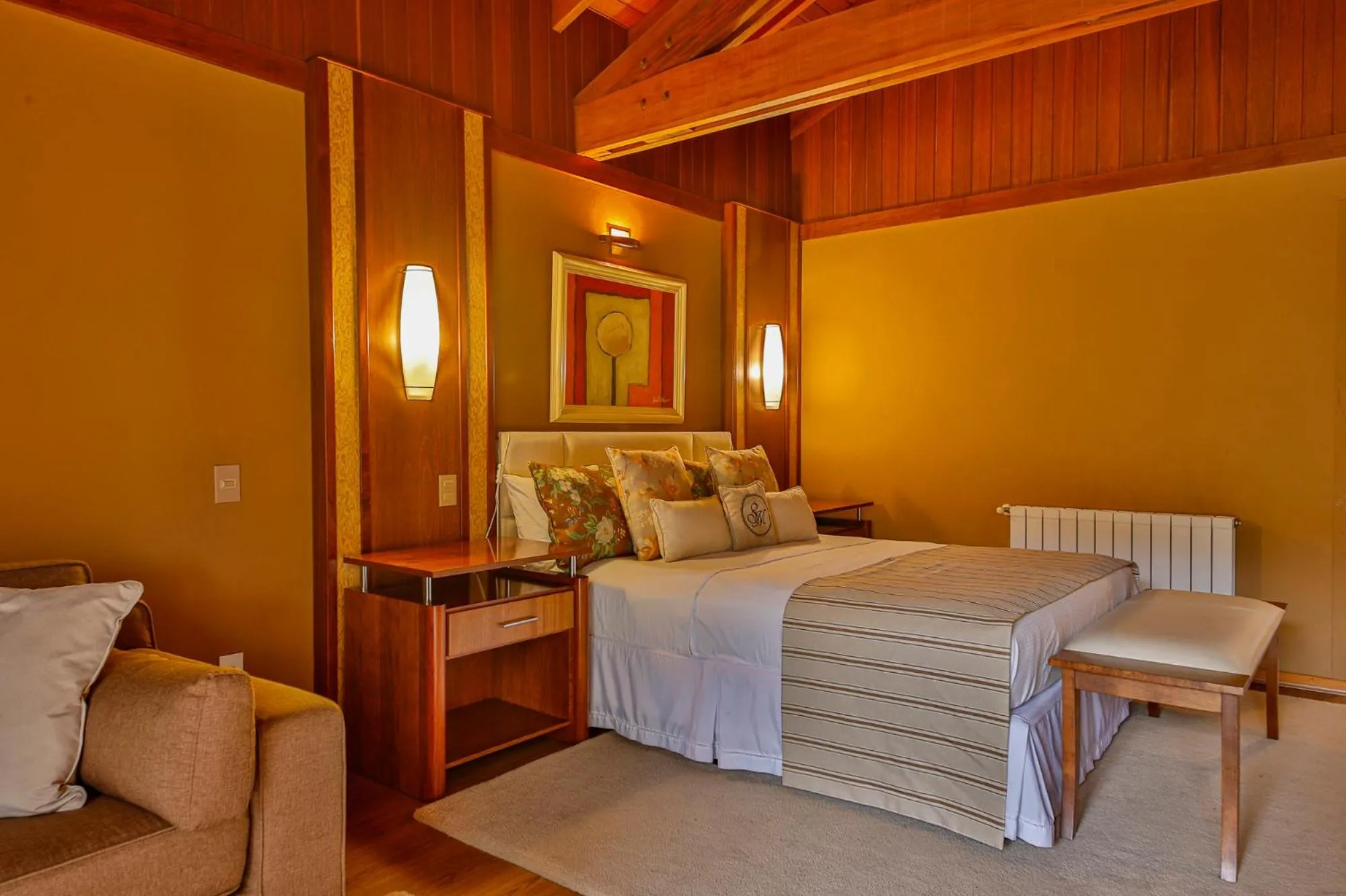 Bed in Hotel & Spa Saint Michel