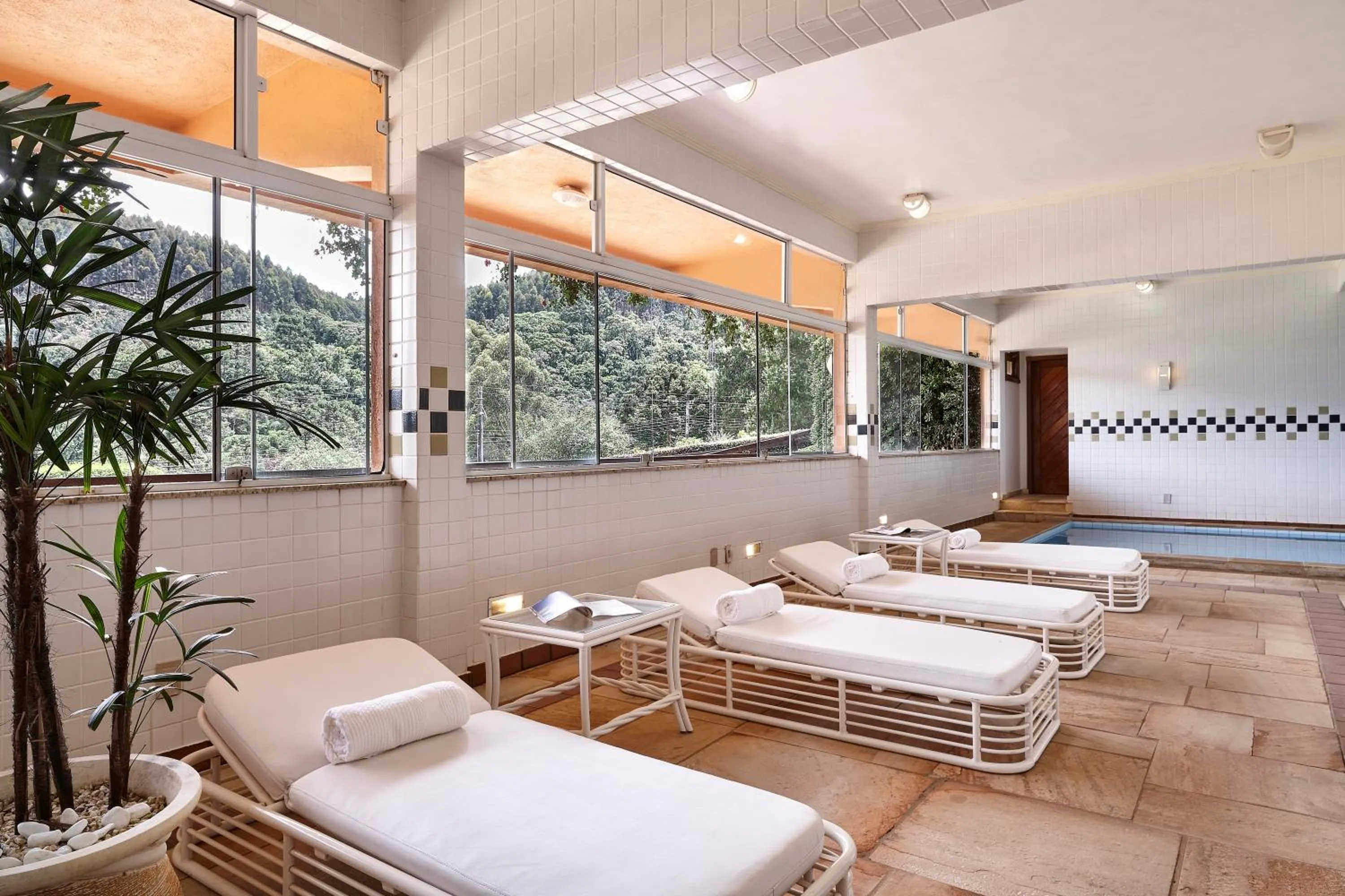 Entertainment in Hotel & Spa Saint Michel