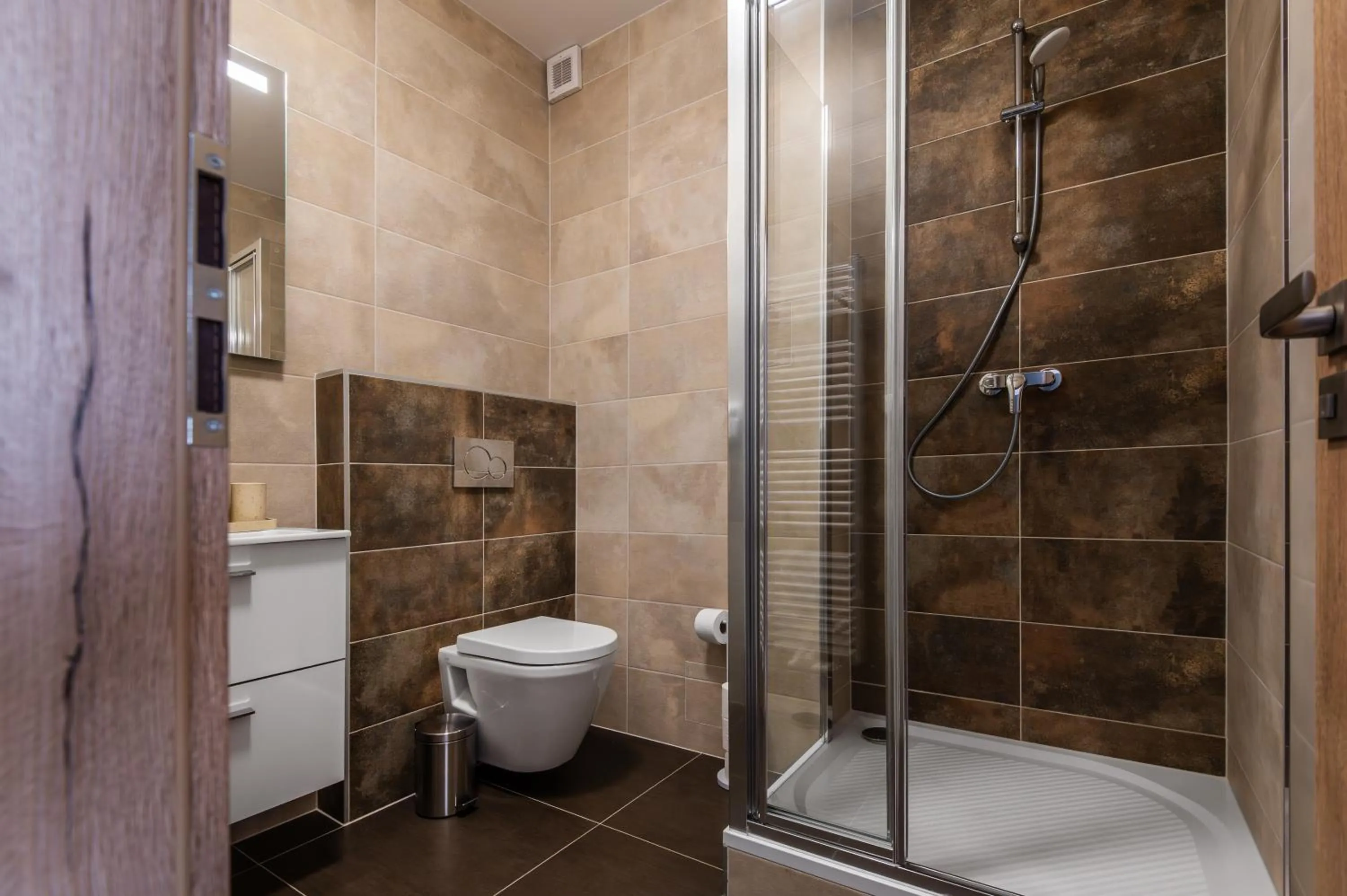 Shower in Café Kaftan - pension